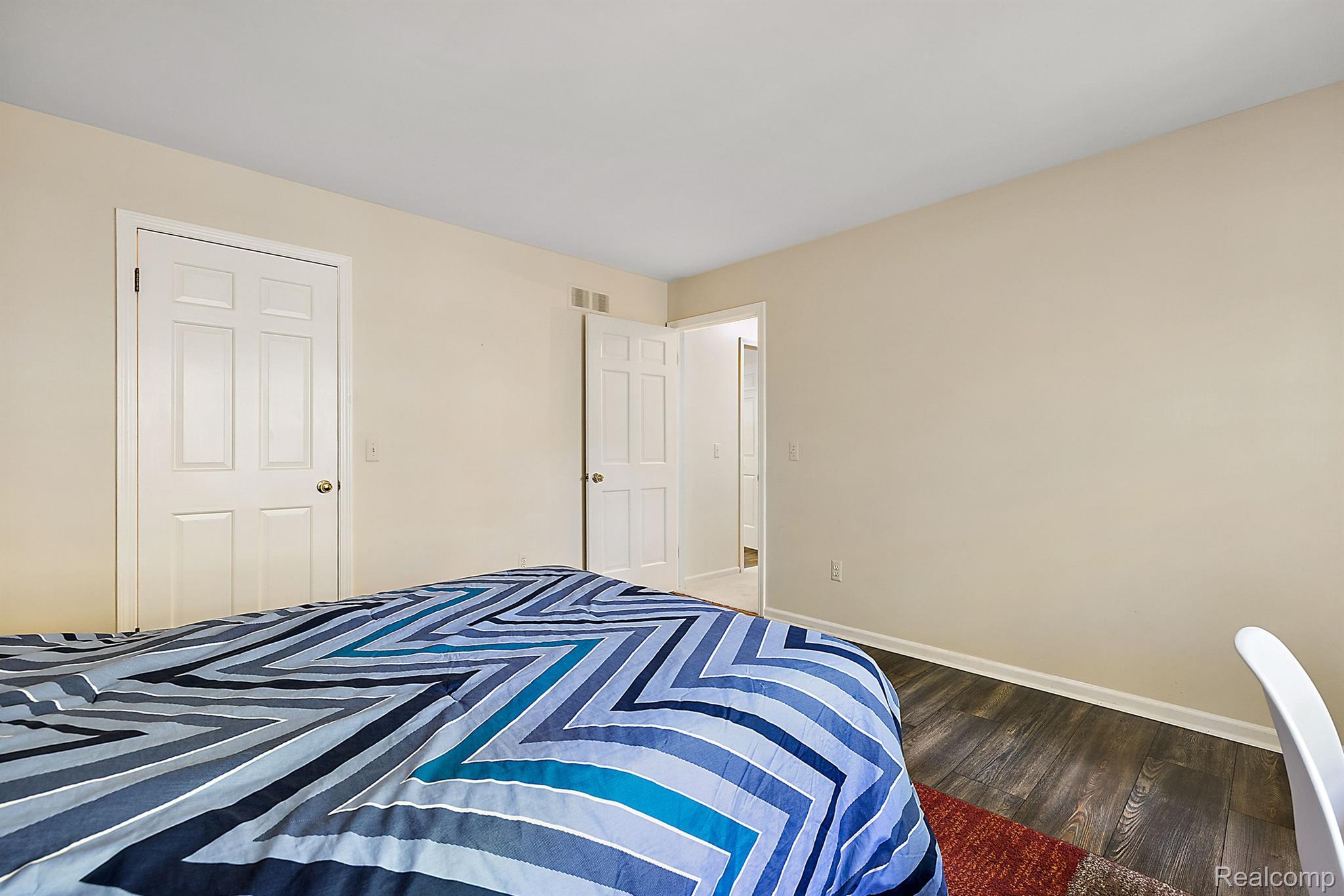 2505 Valleyview Drive