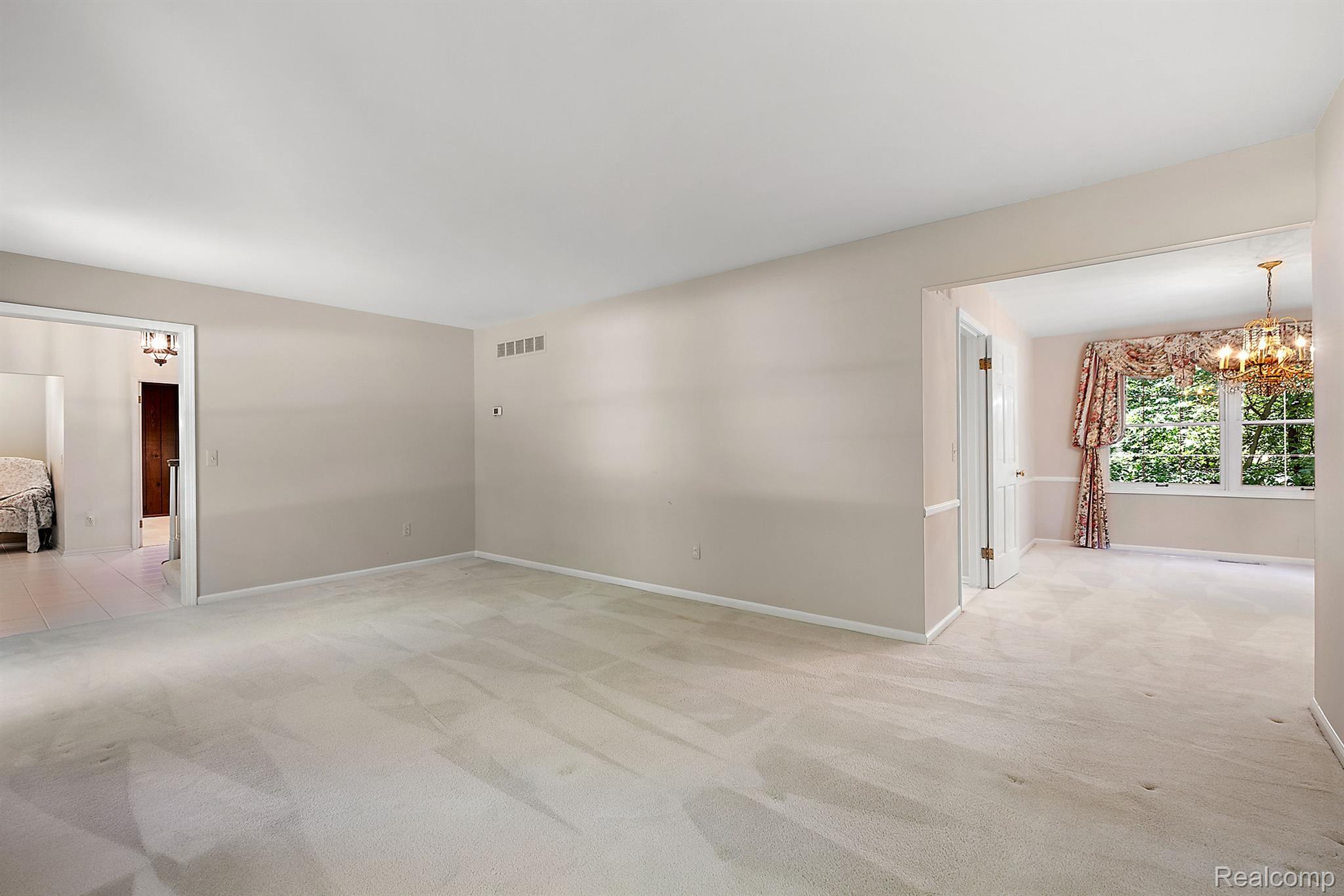 2505 Valleyview Drive