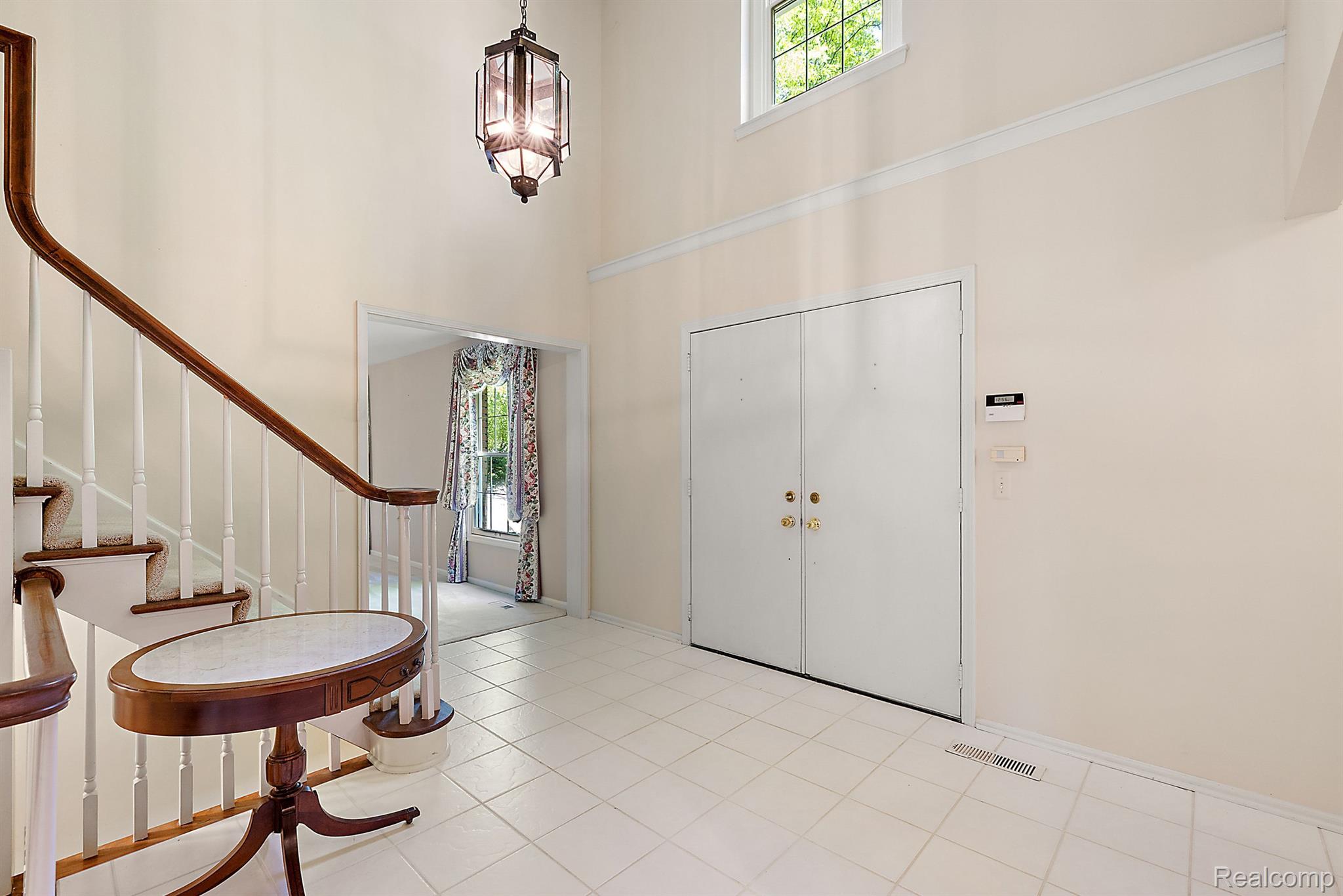 2505 Valleyview Drive