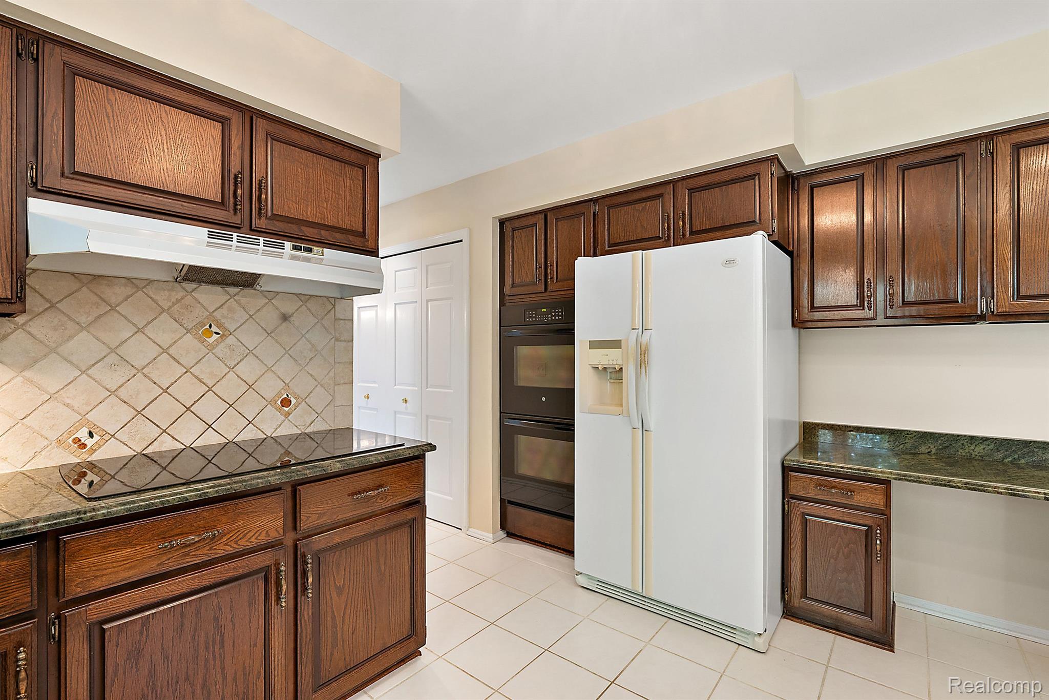 2505 Valleyview Drive