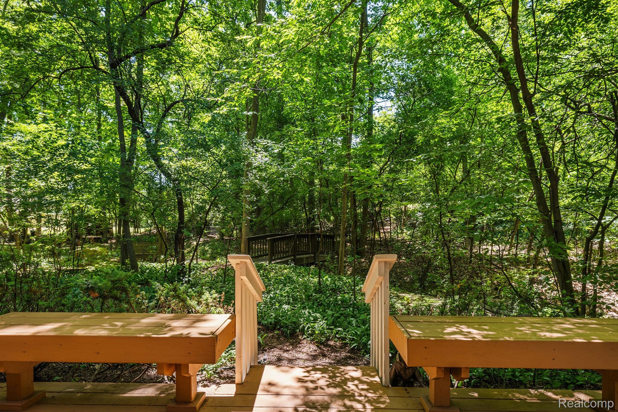 2505 Valleyview Drive