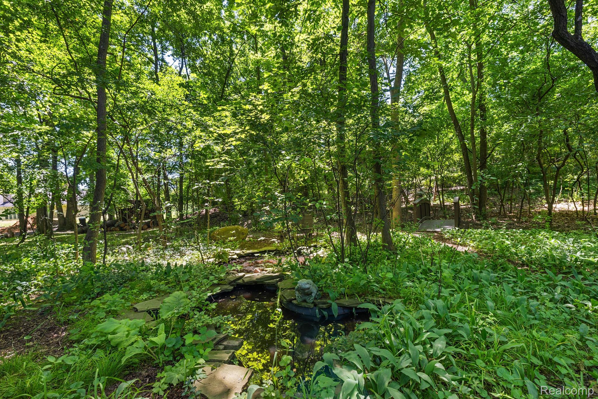 2505 Valleyview Drive