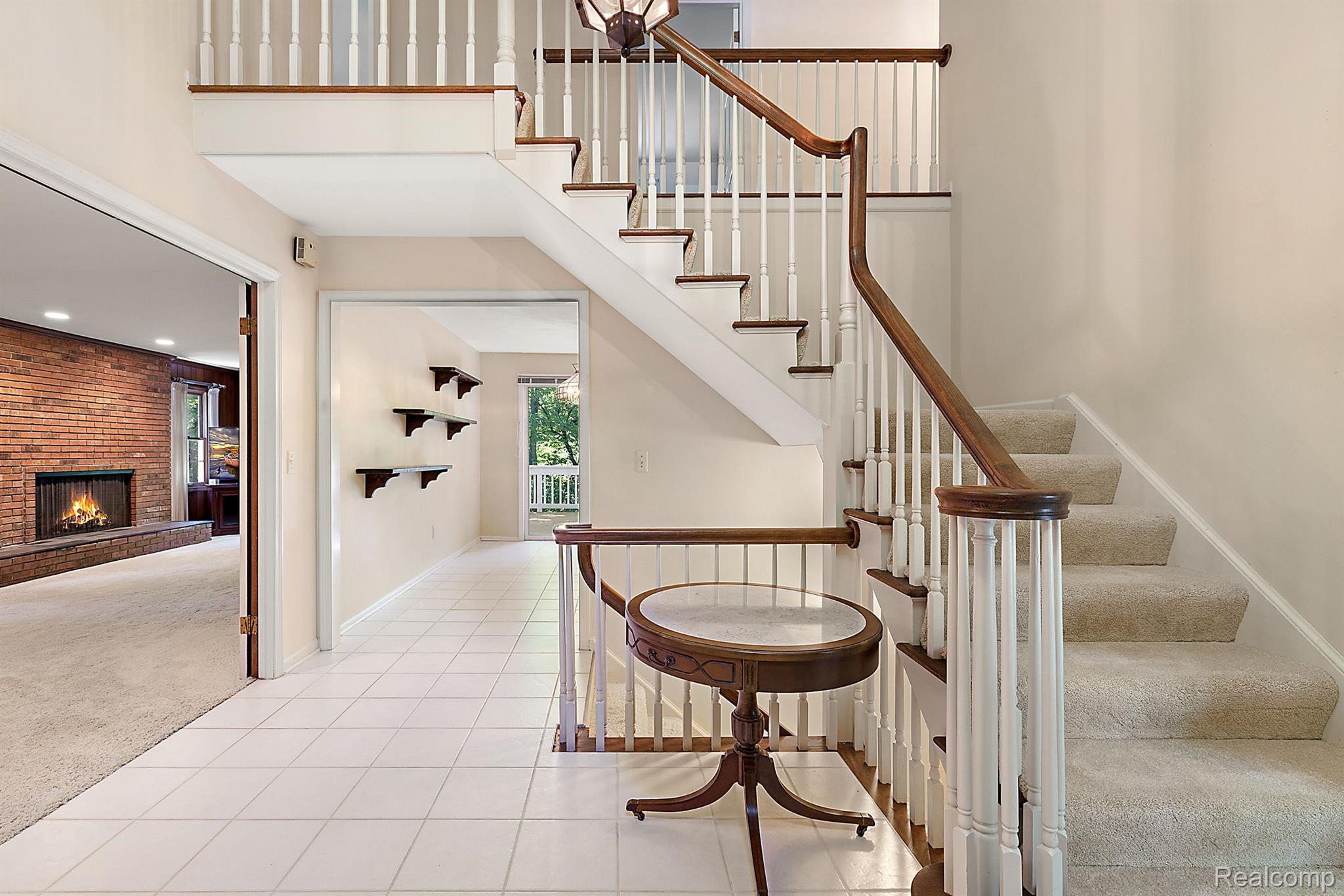 2505 Valleyview Drive