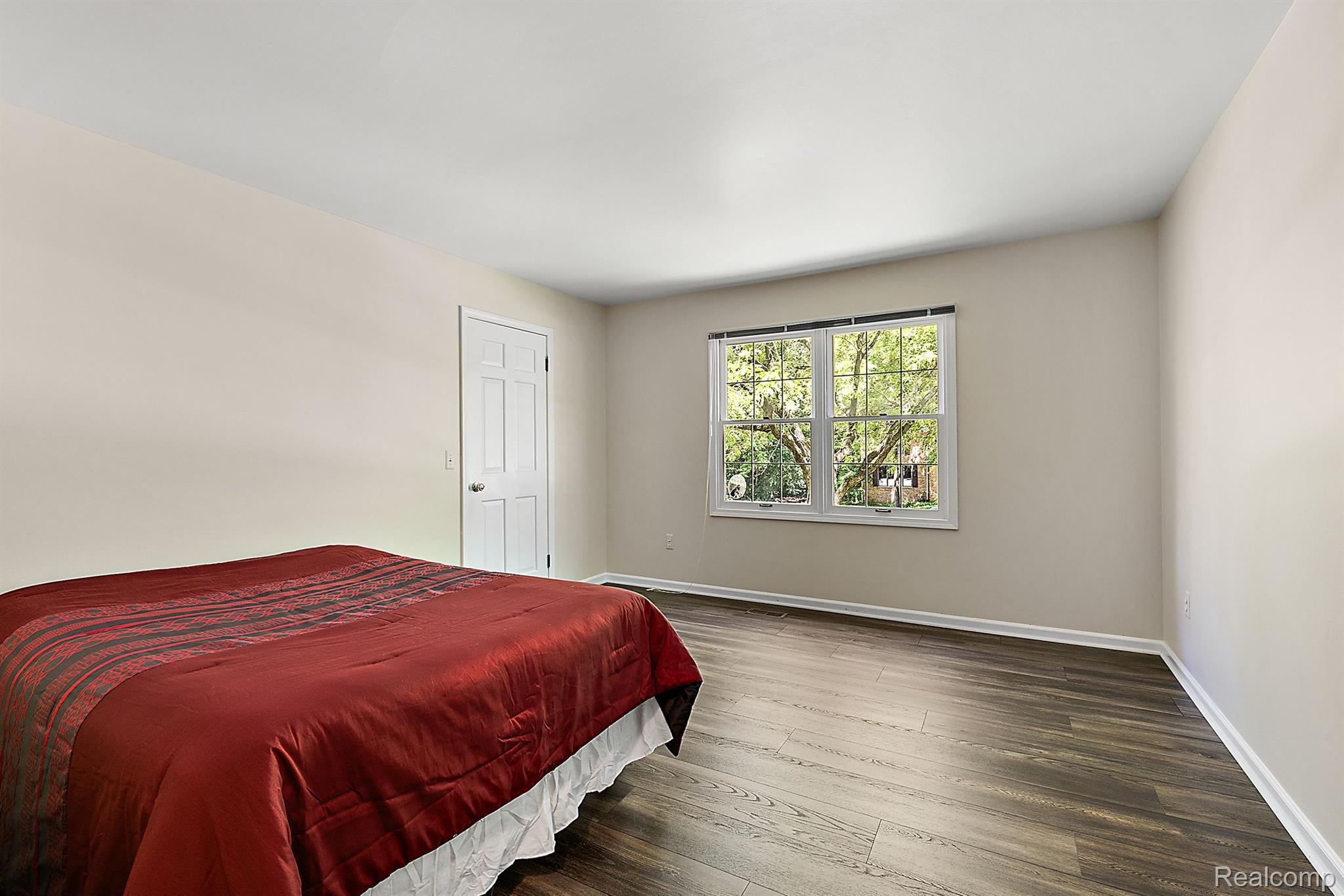 2505 Valleyview Drive