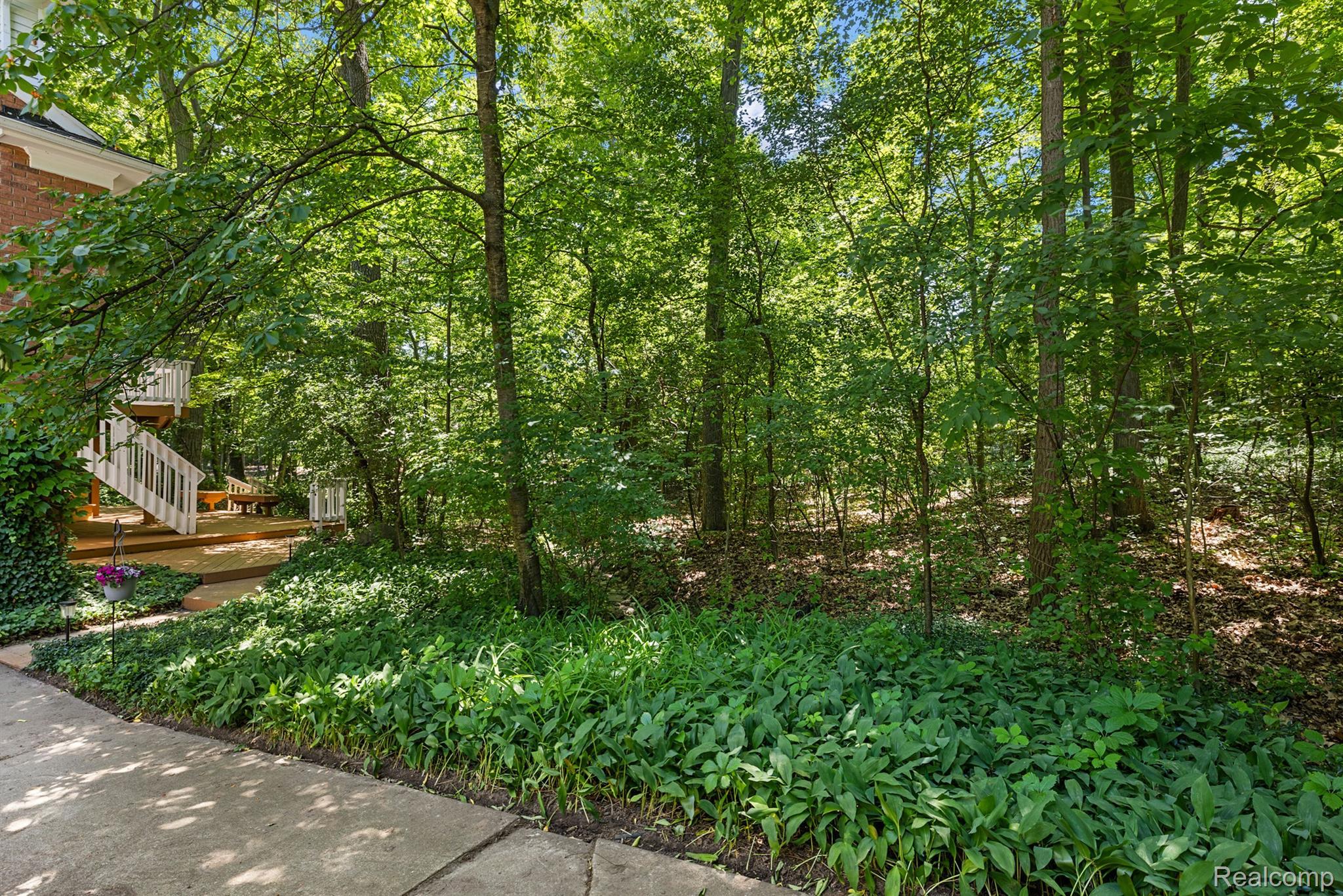 2505 Valleyview Drive