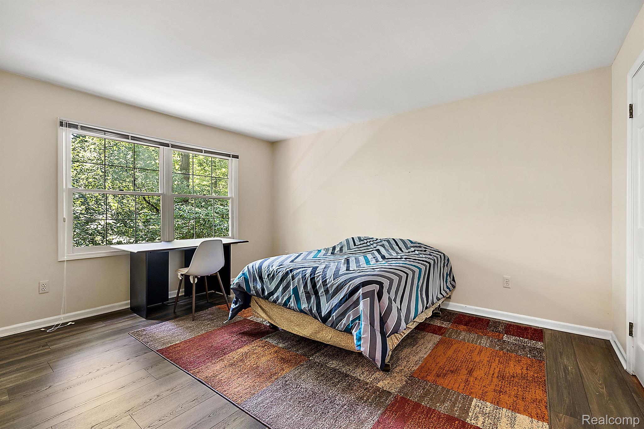 2505 Valleyview Drive