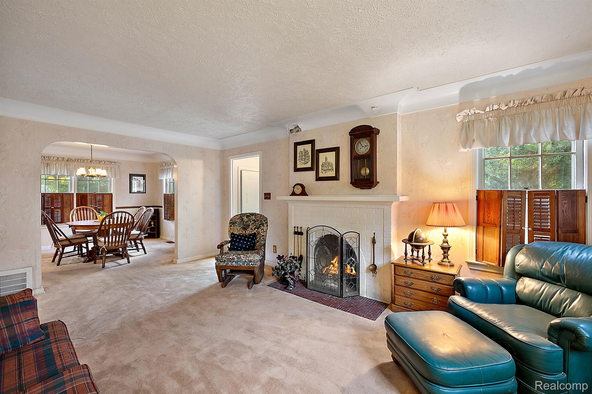 2088 Eastman Boulevard