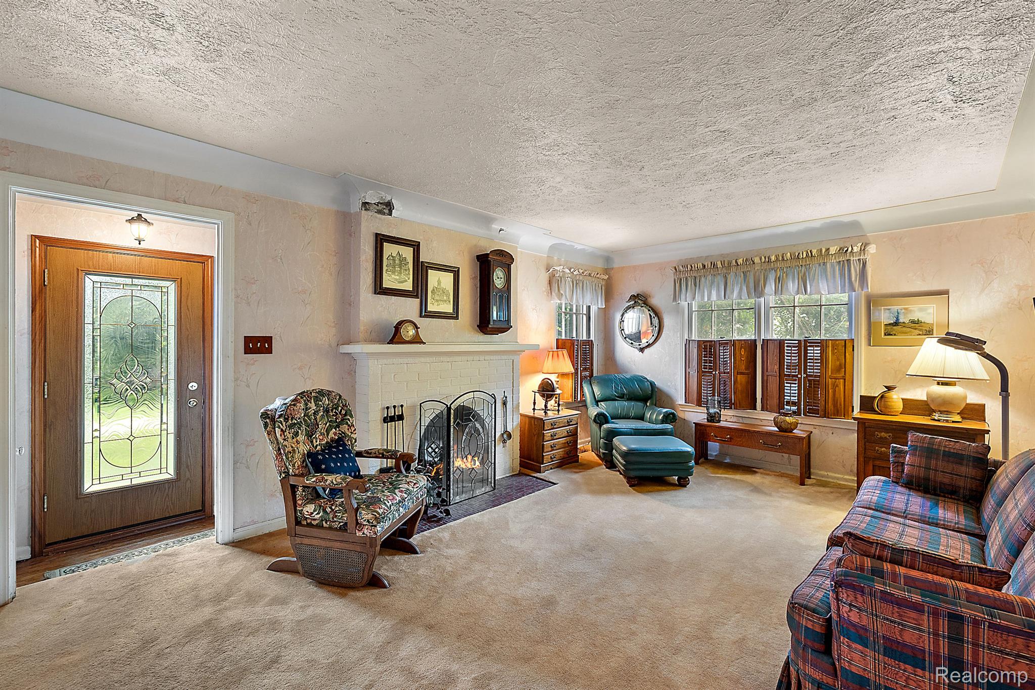 2088 Eastman Boulevard