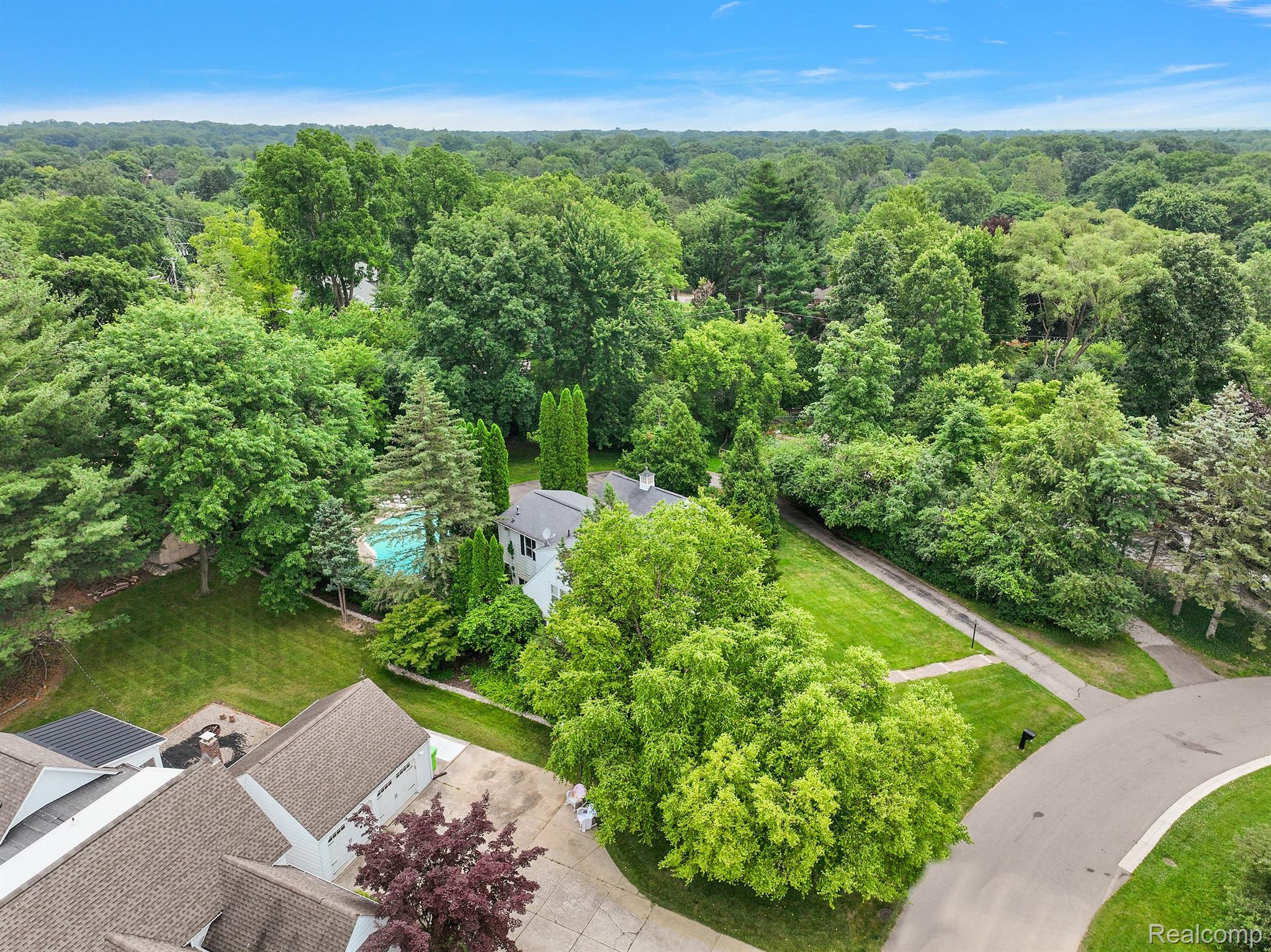 2088 Eastman Boulevard