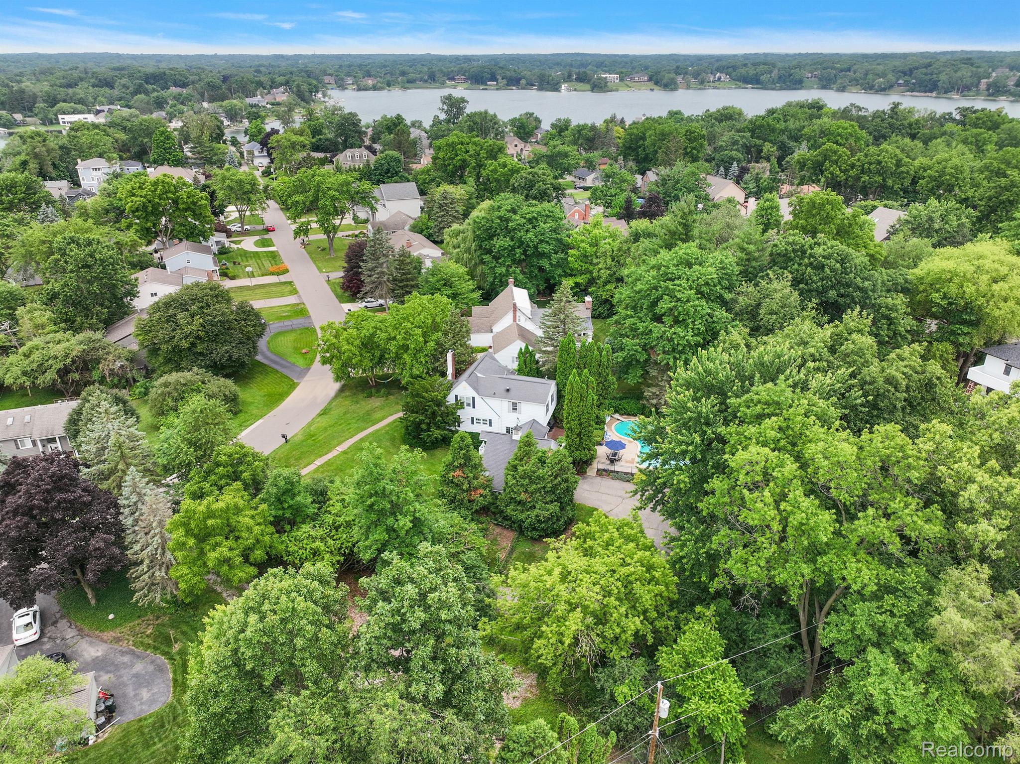 2088 Eastman Boulevard