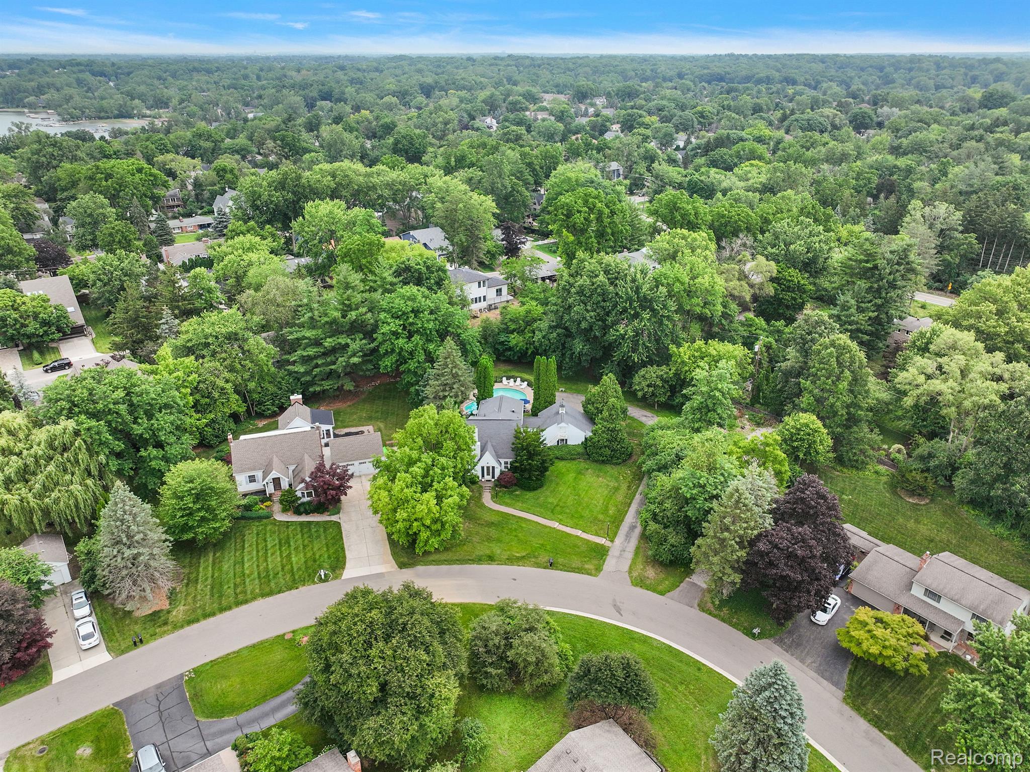 2088 Eastman Boulevard