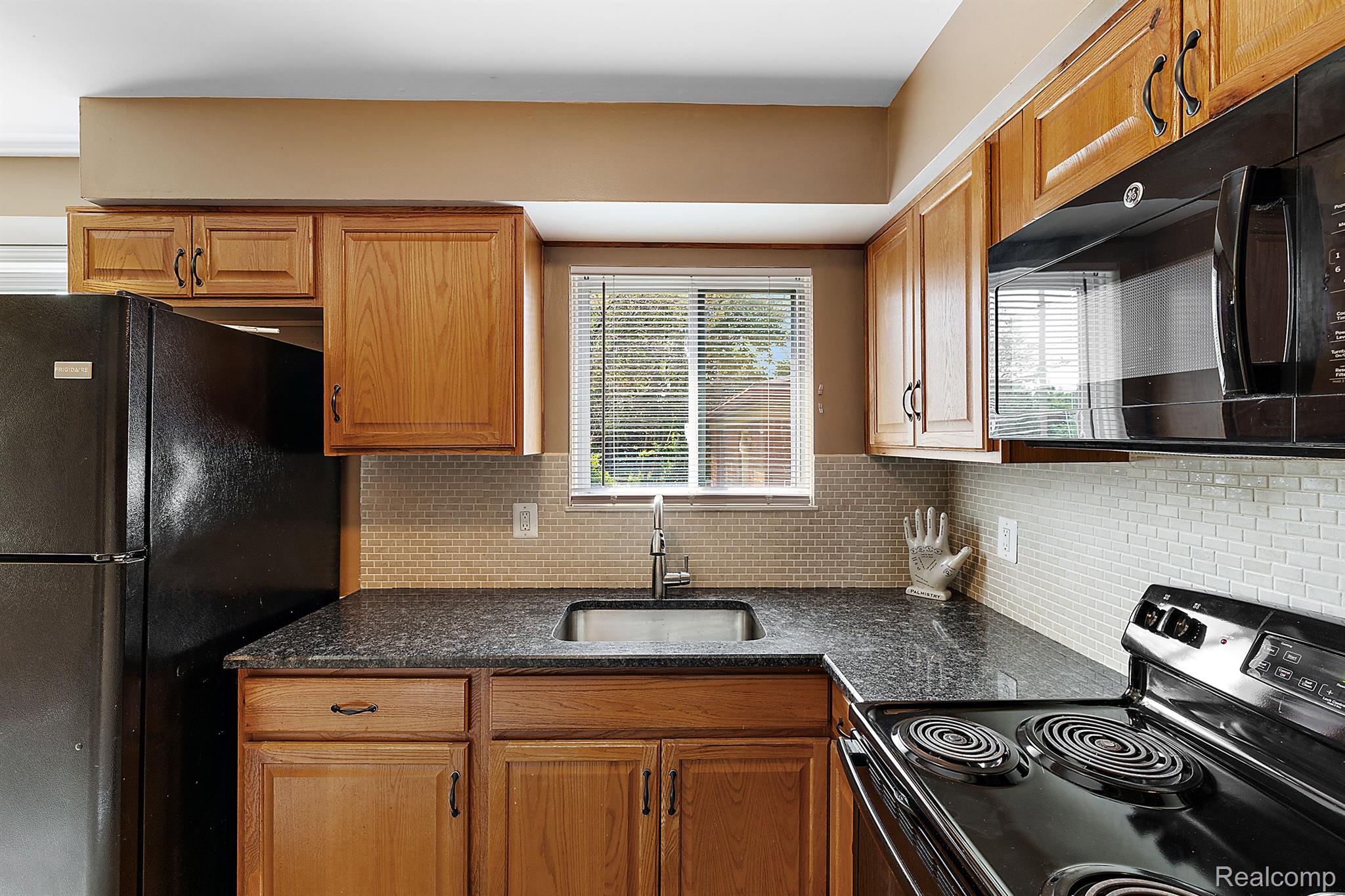 32001 Schoenherr Road