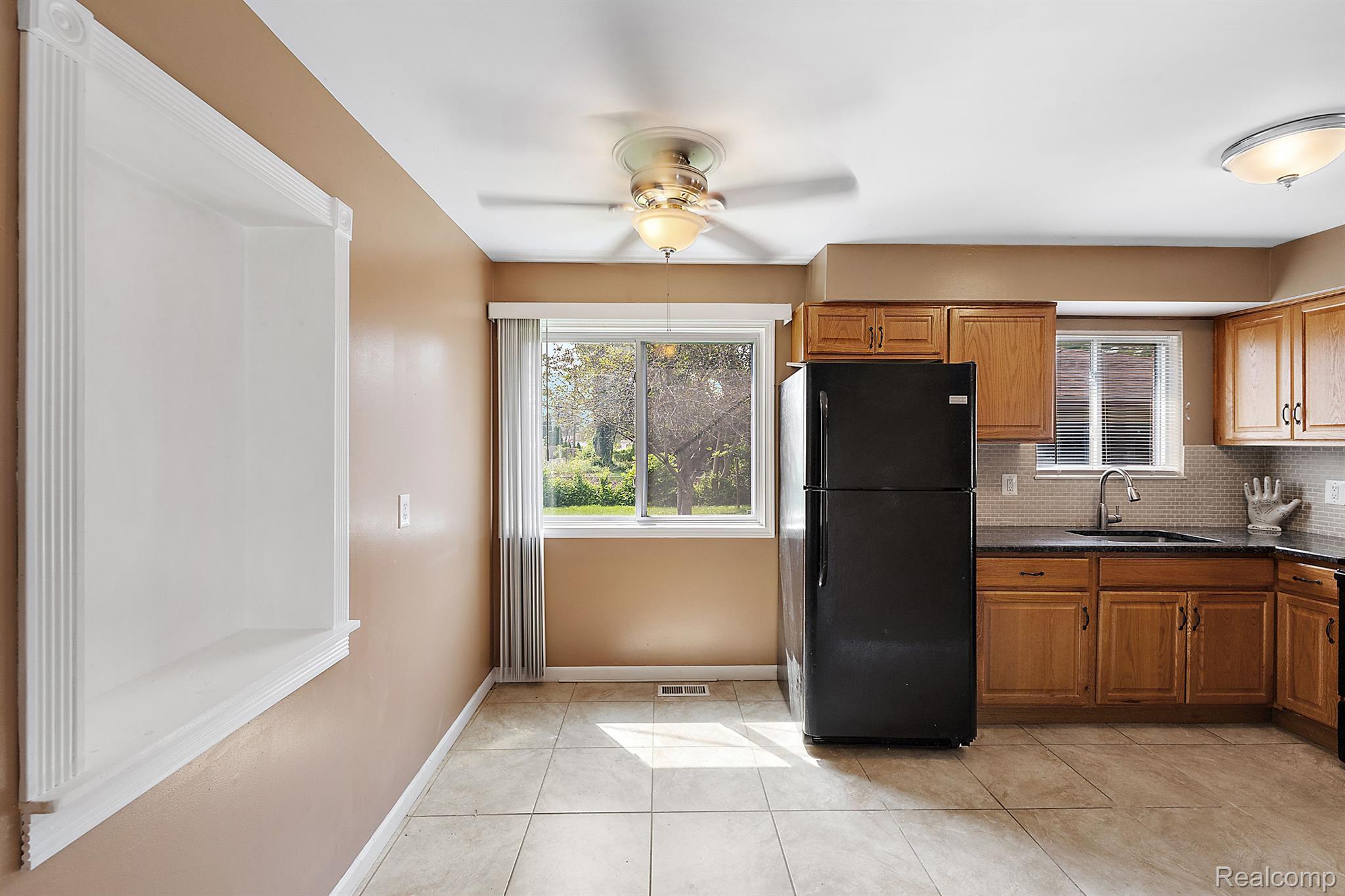 32001 Schoenherr Road