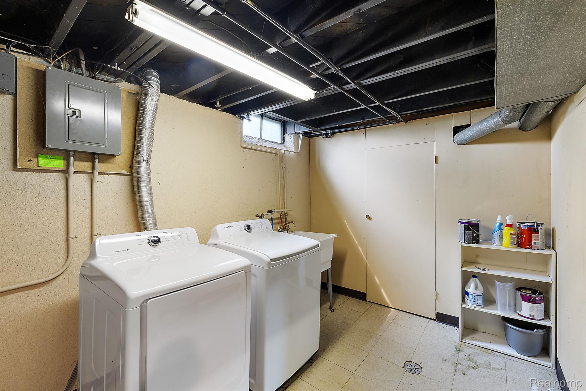 32001 Schoenherr Road