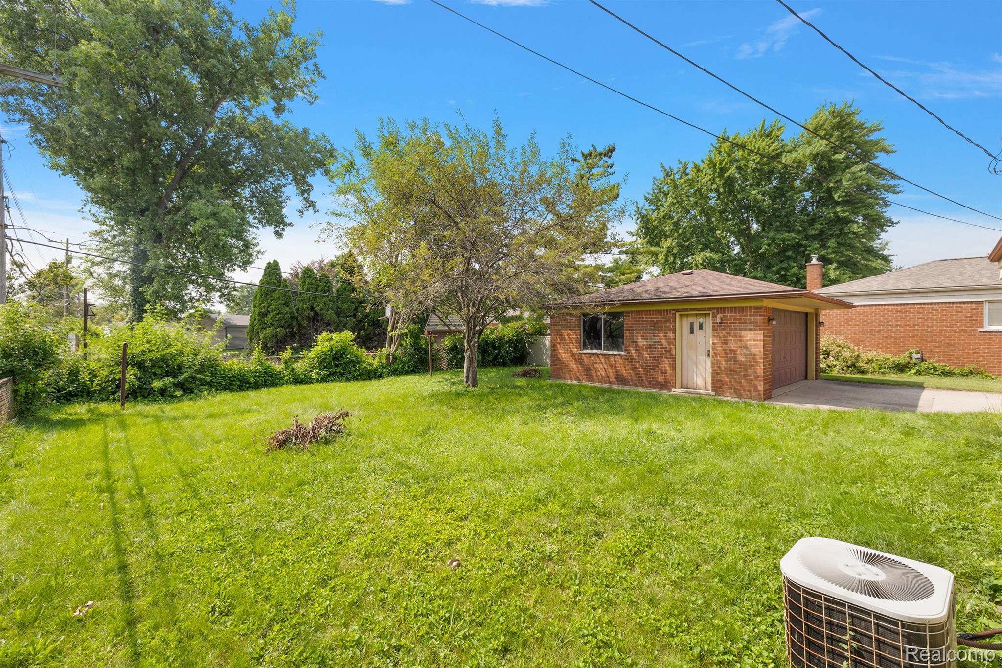 32001 Schoenherr Road