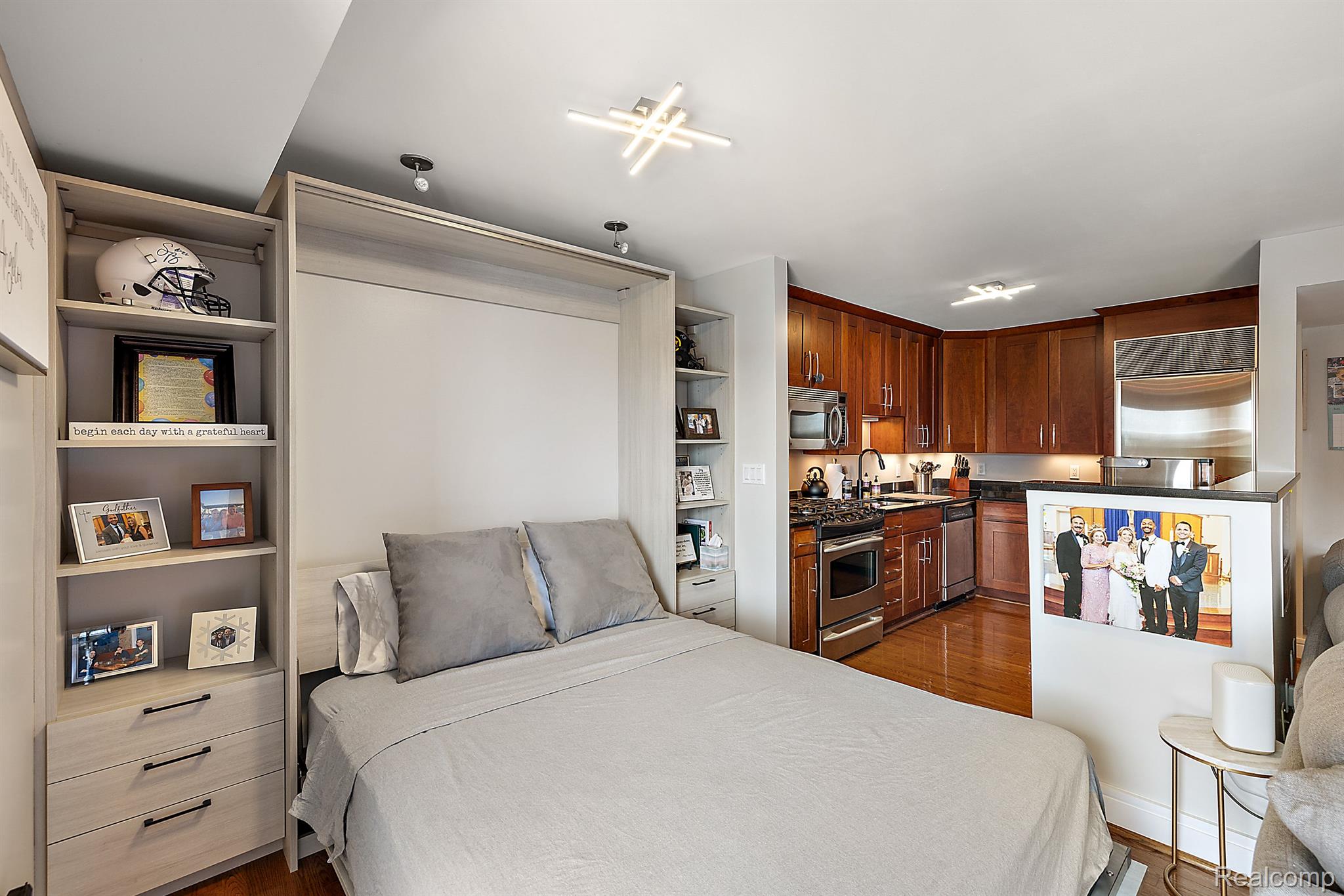 411 S Old Woodward Avenue 801