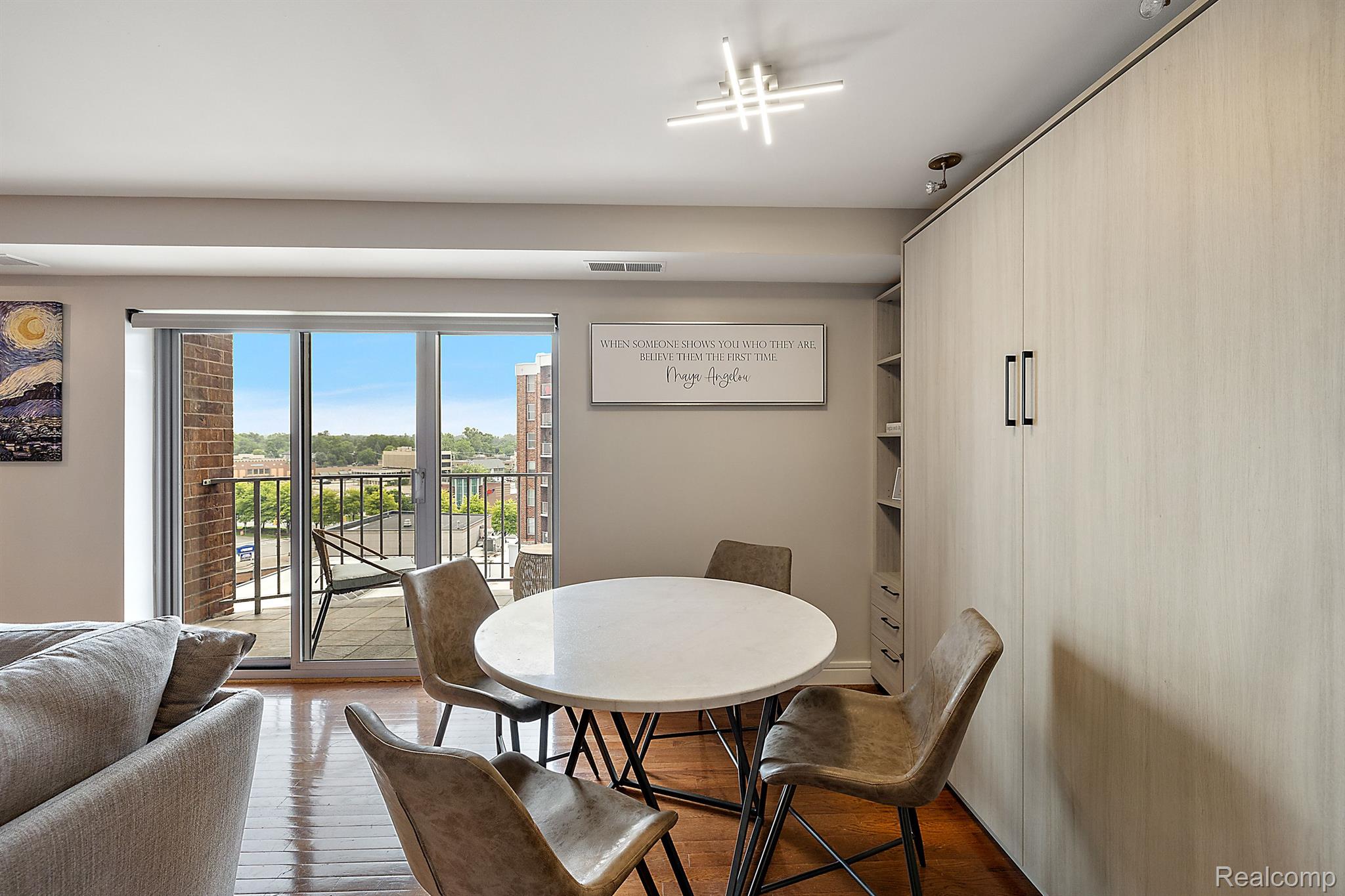 411 S Old Woodward Avenue 801