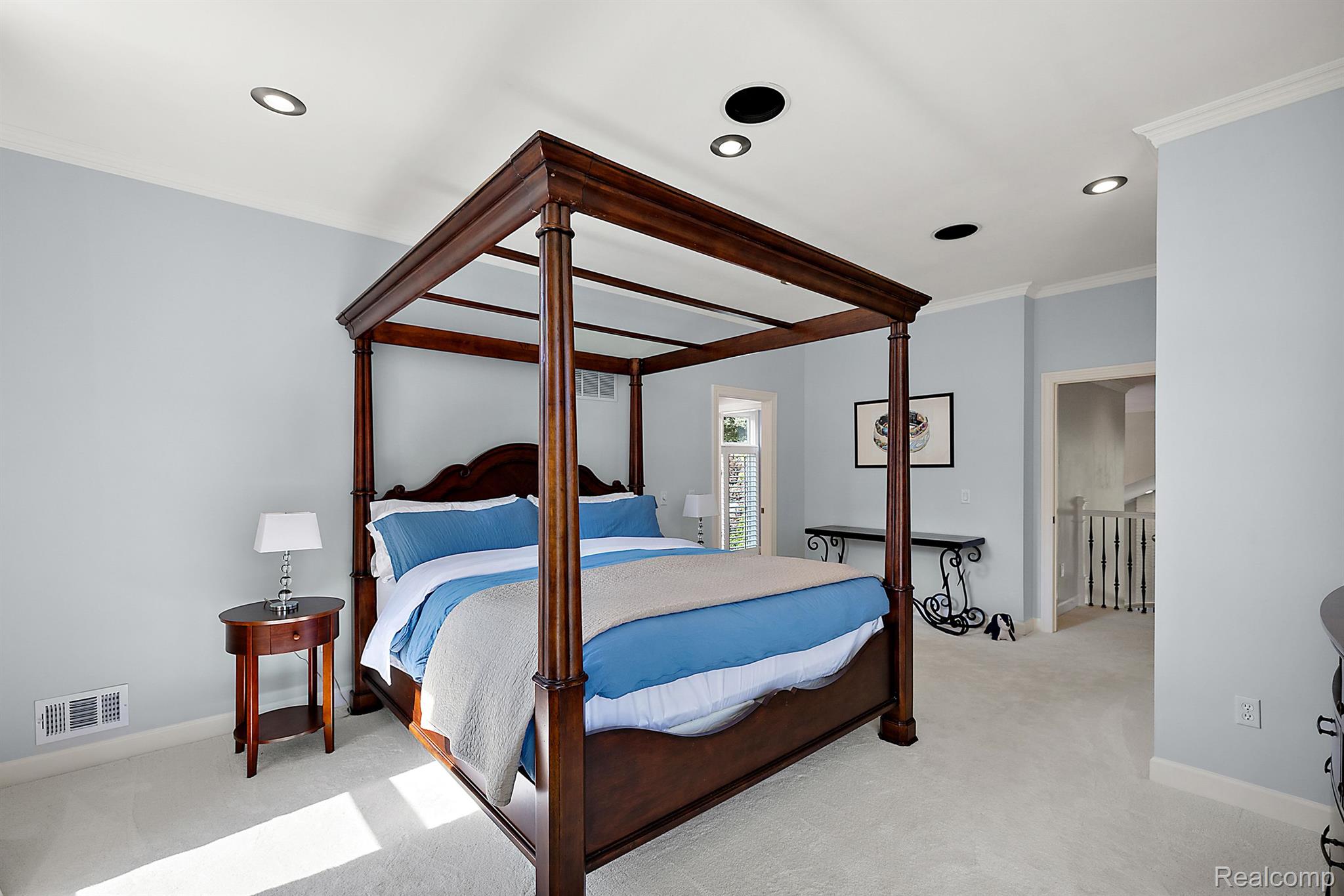 306 Vailwood Court