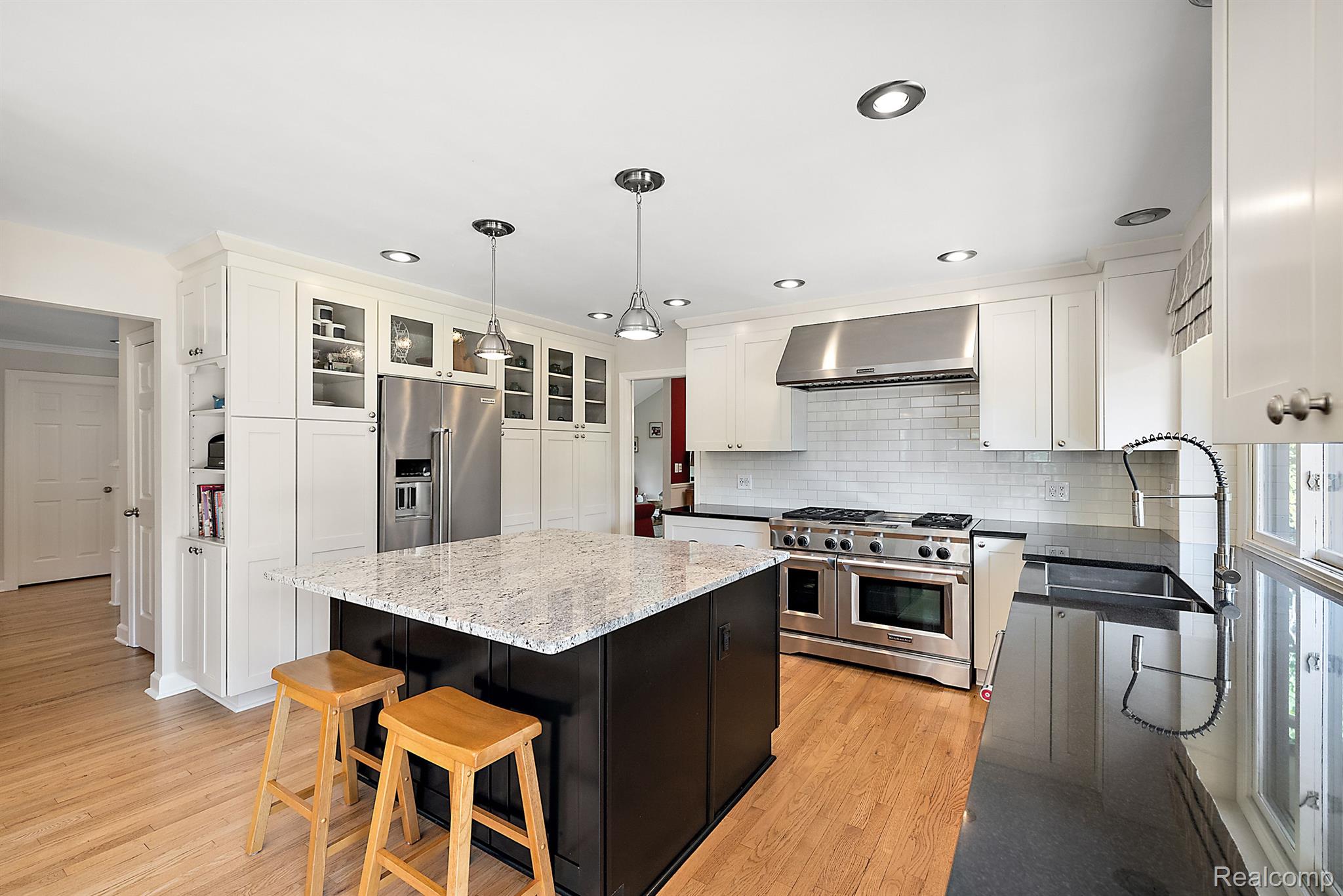 306 Vailwood Court