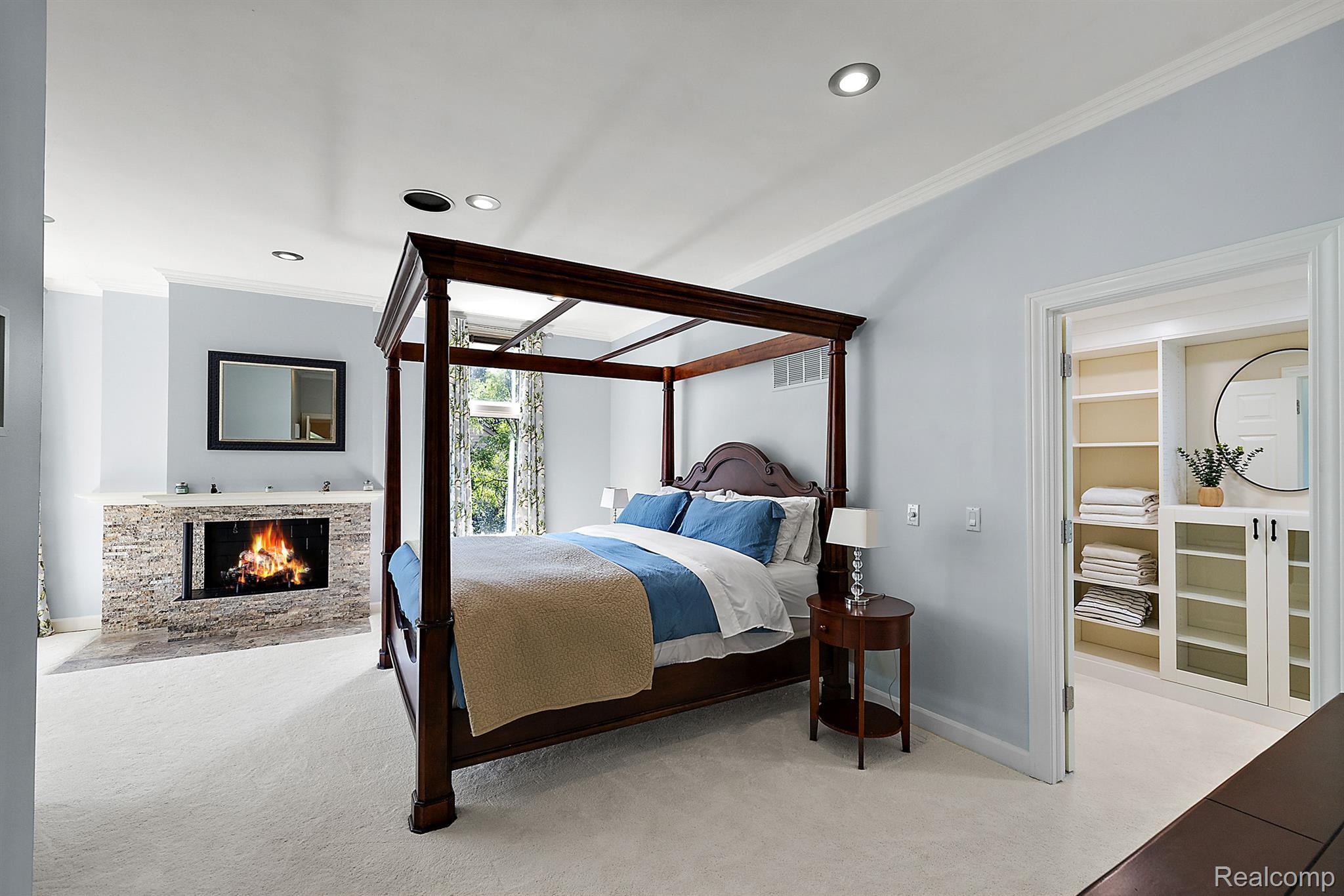 306 Vailwood Court