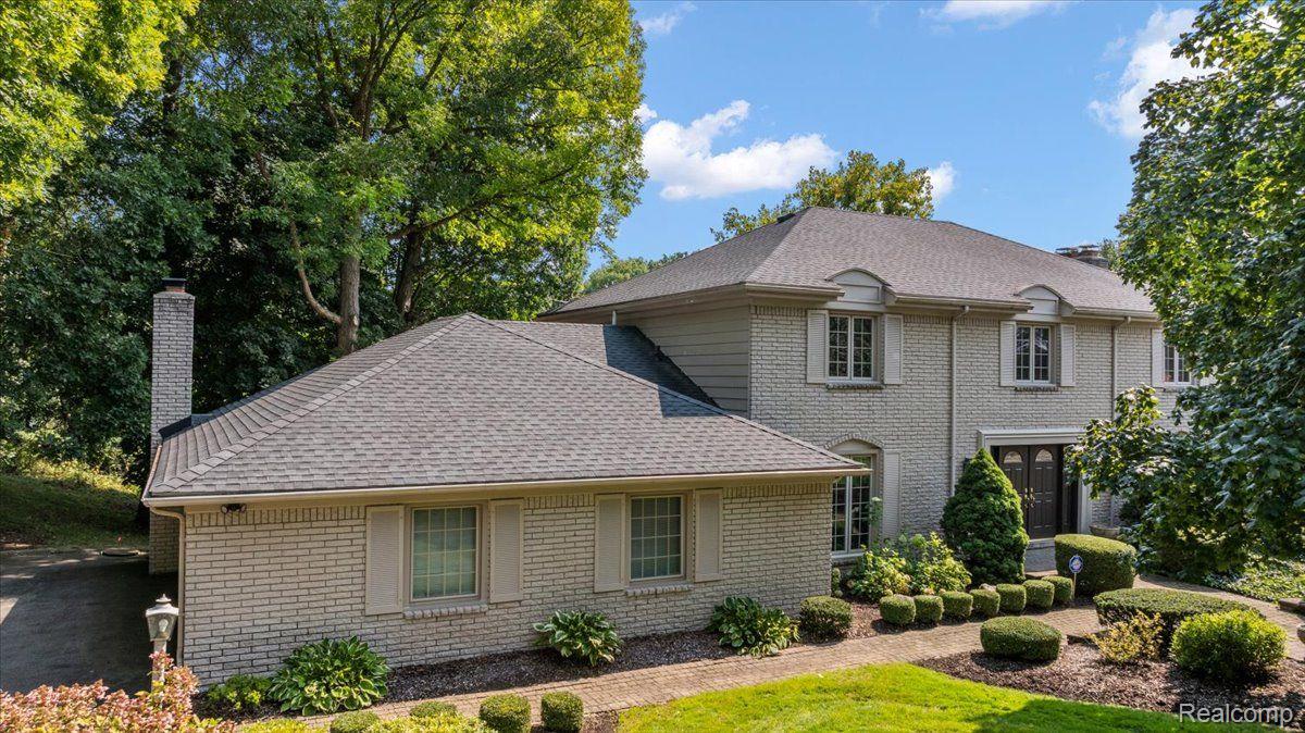4363 SUNNINGDALE Drive