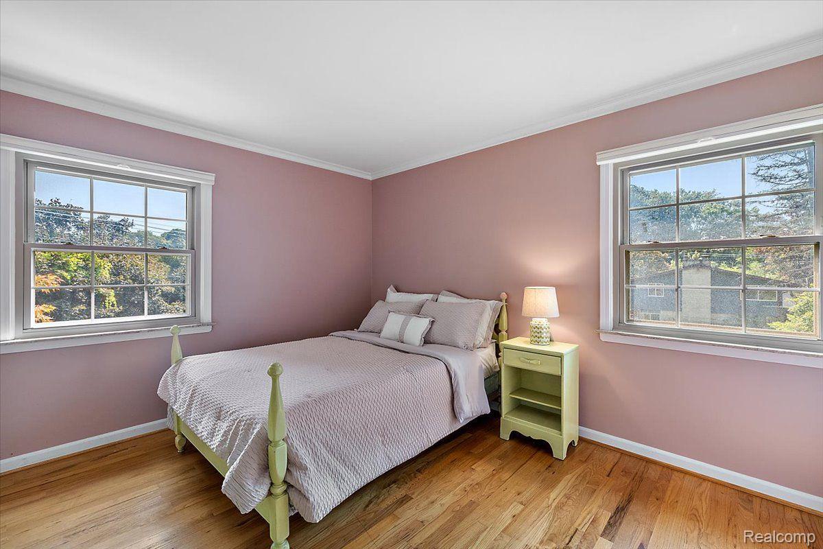 4363 SUNNINGDALE Drive