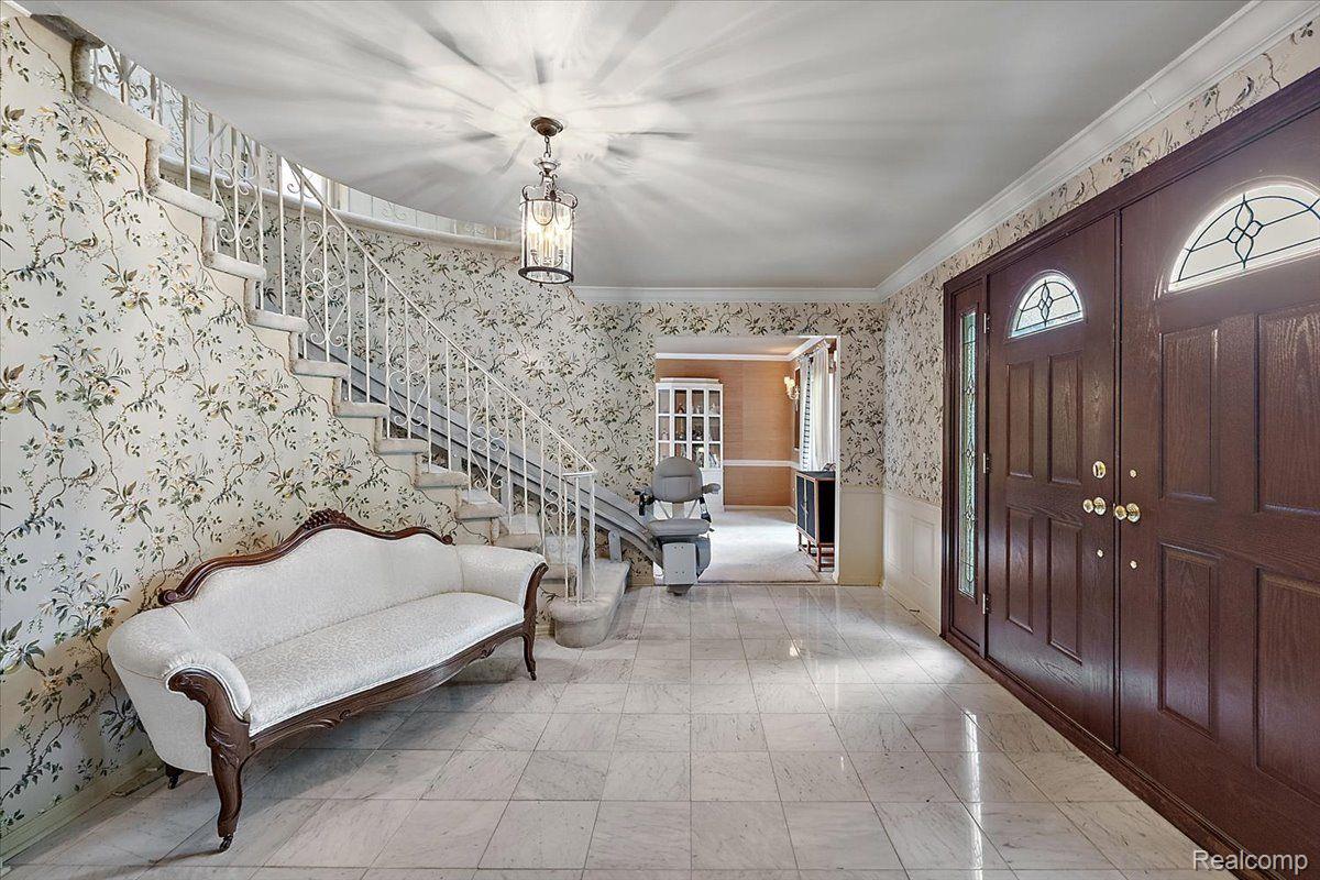 4363 SUNNINGDALE Drive