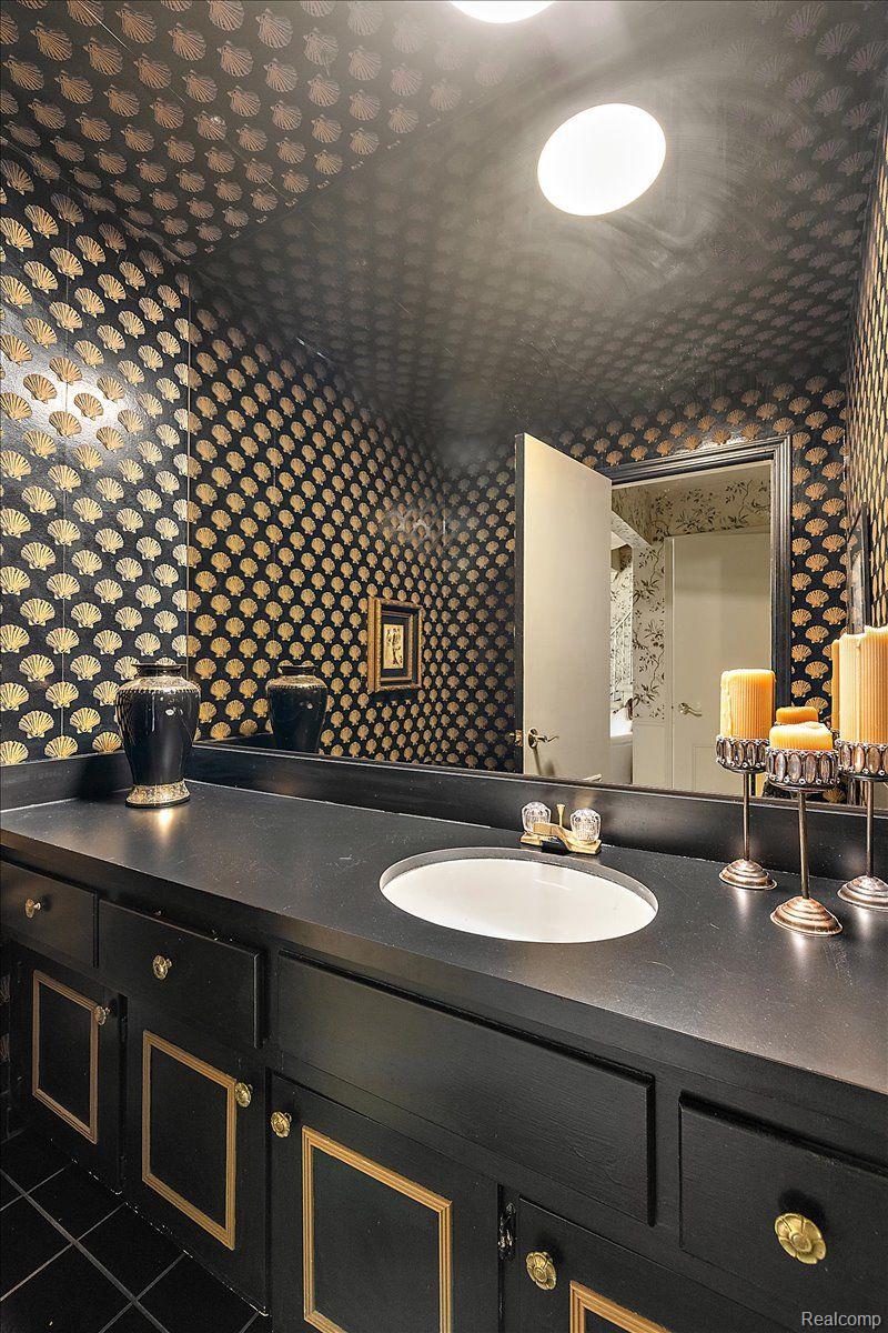 4363 SUNNINGDALE Drive