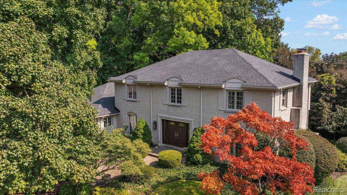 4363 SUNNINGDALE Drive