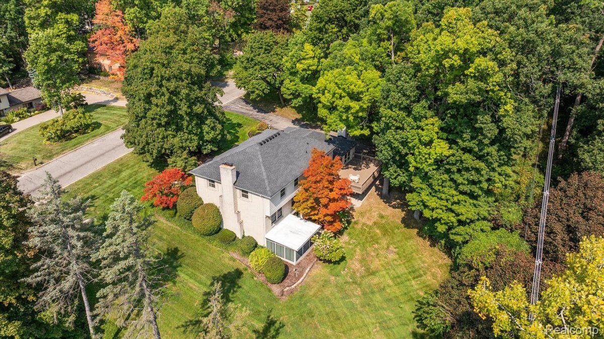 4363 SUNNINGDALE Drive