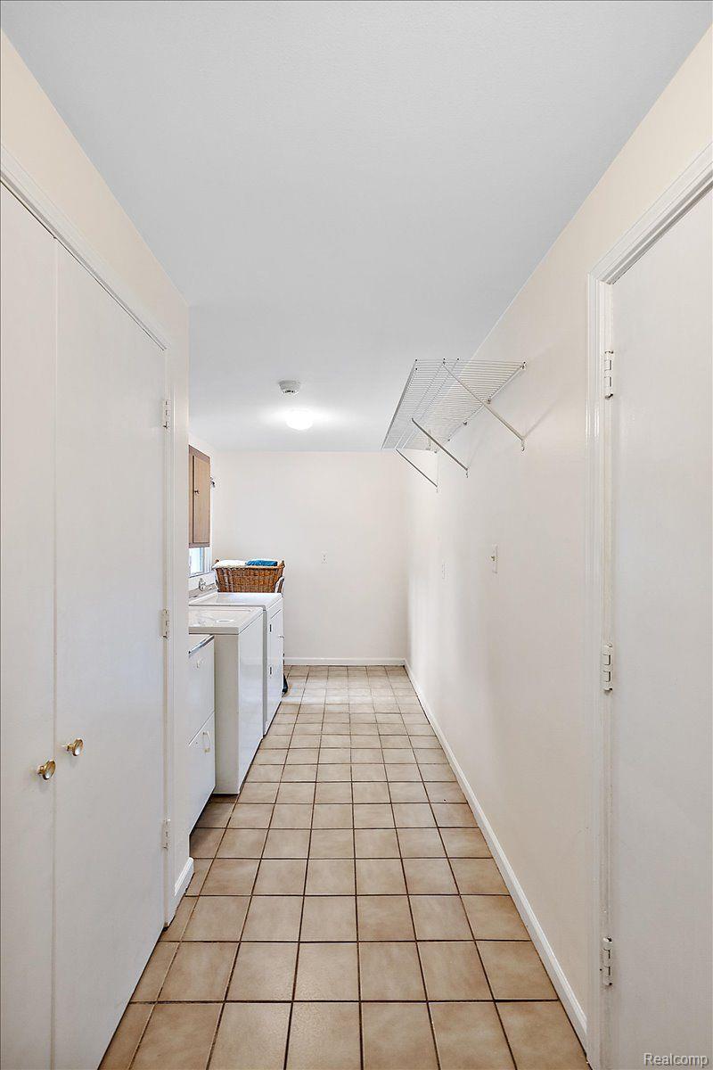 4363 SUNNINGDALE Drive