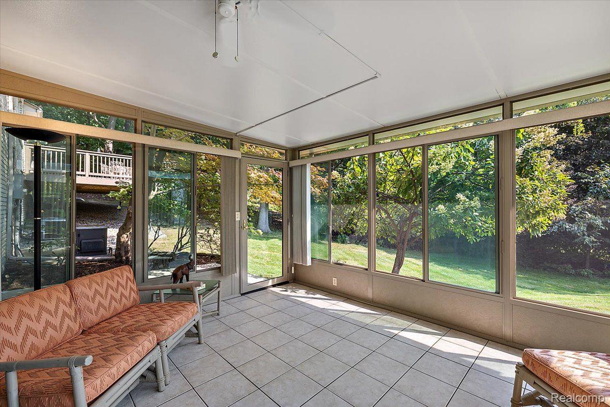 4363 SUNNINGDALE Drive