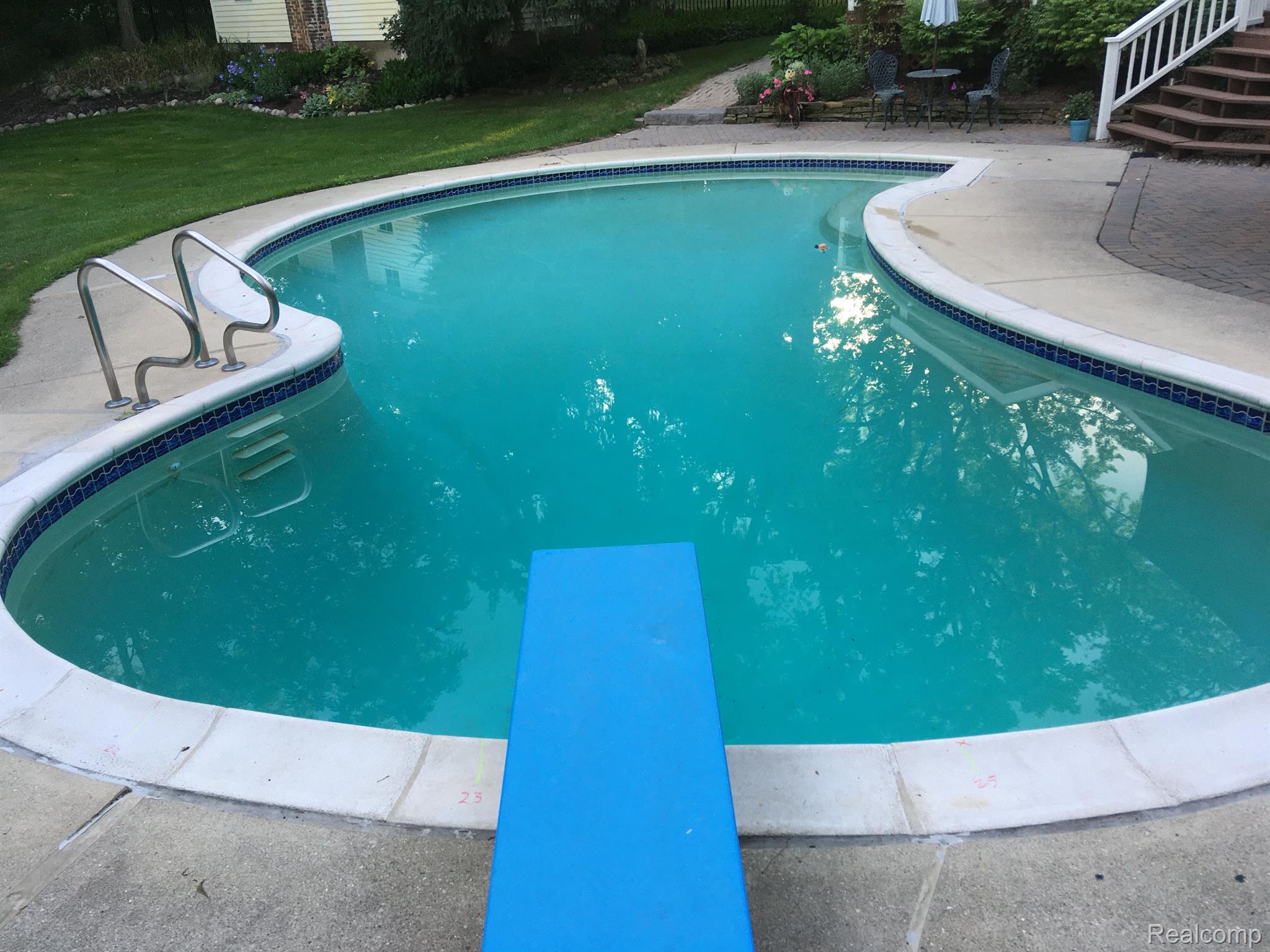 1266 Washington Road