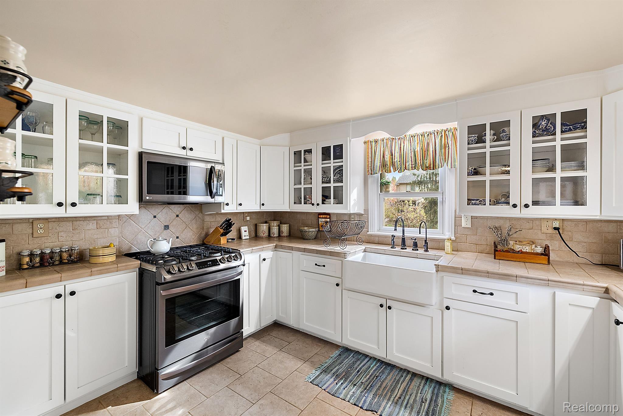 1266 Washington Road