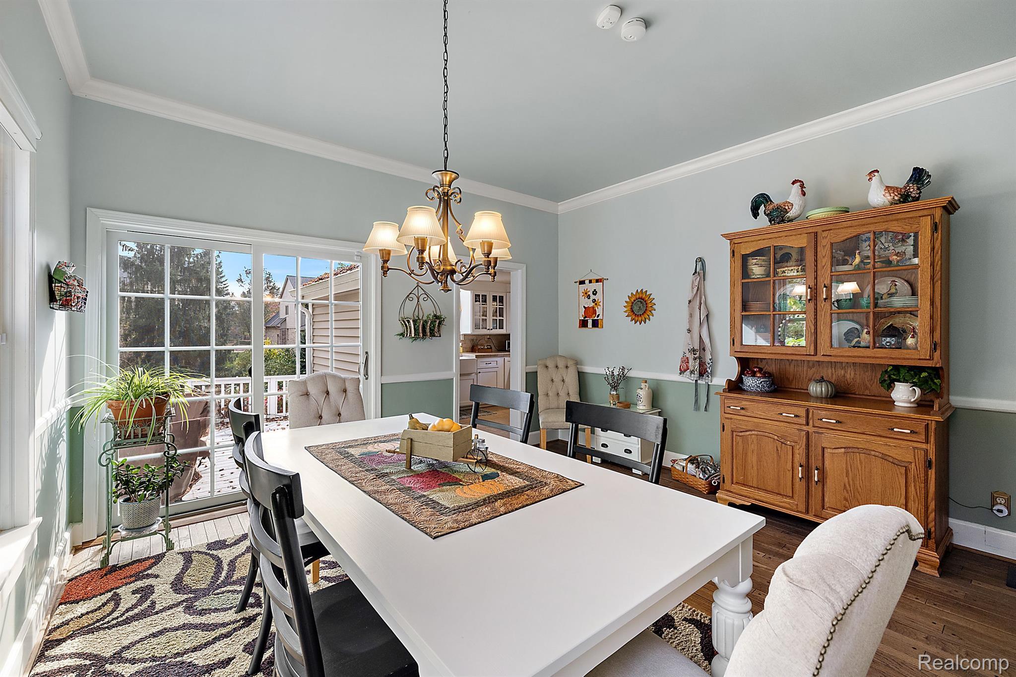 1266 Washington Road