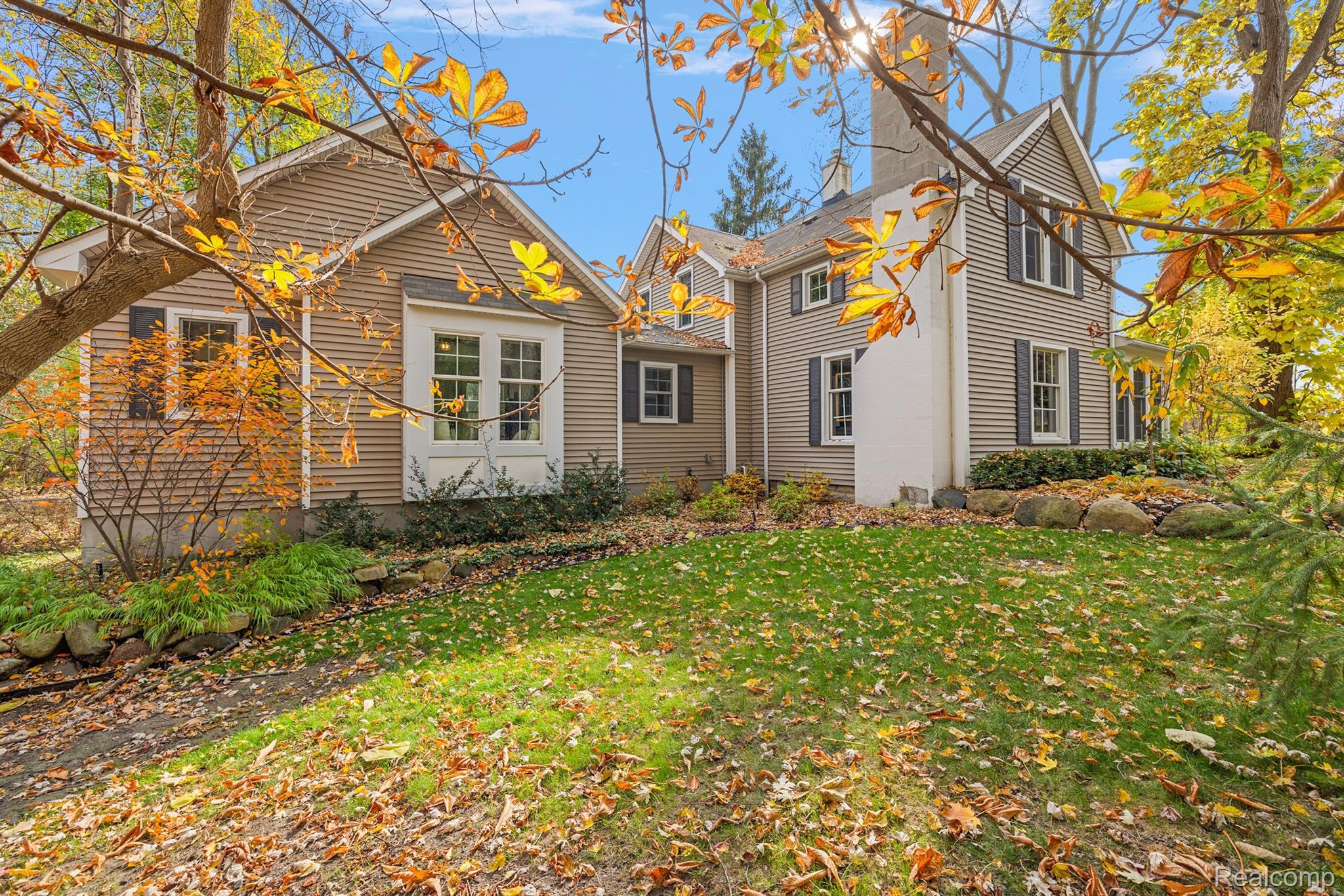 1266 Washington Road