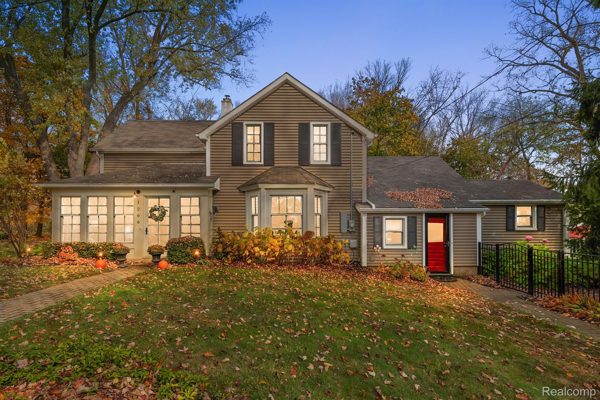 1266 Washington Road