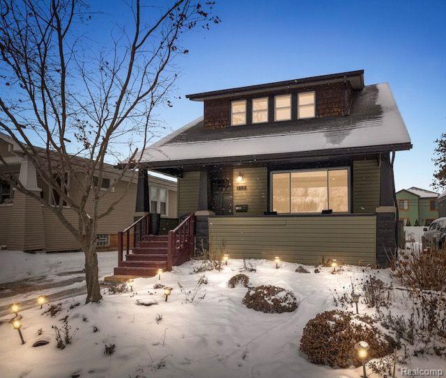 319 E LEWISTON Avenue