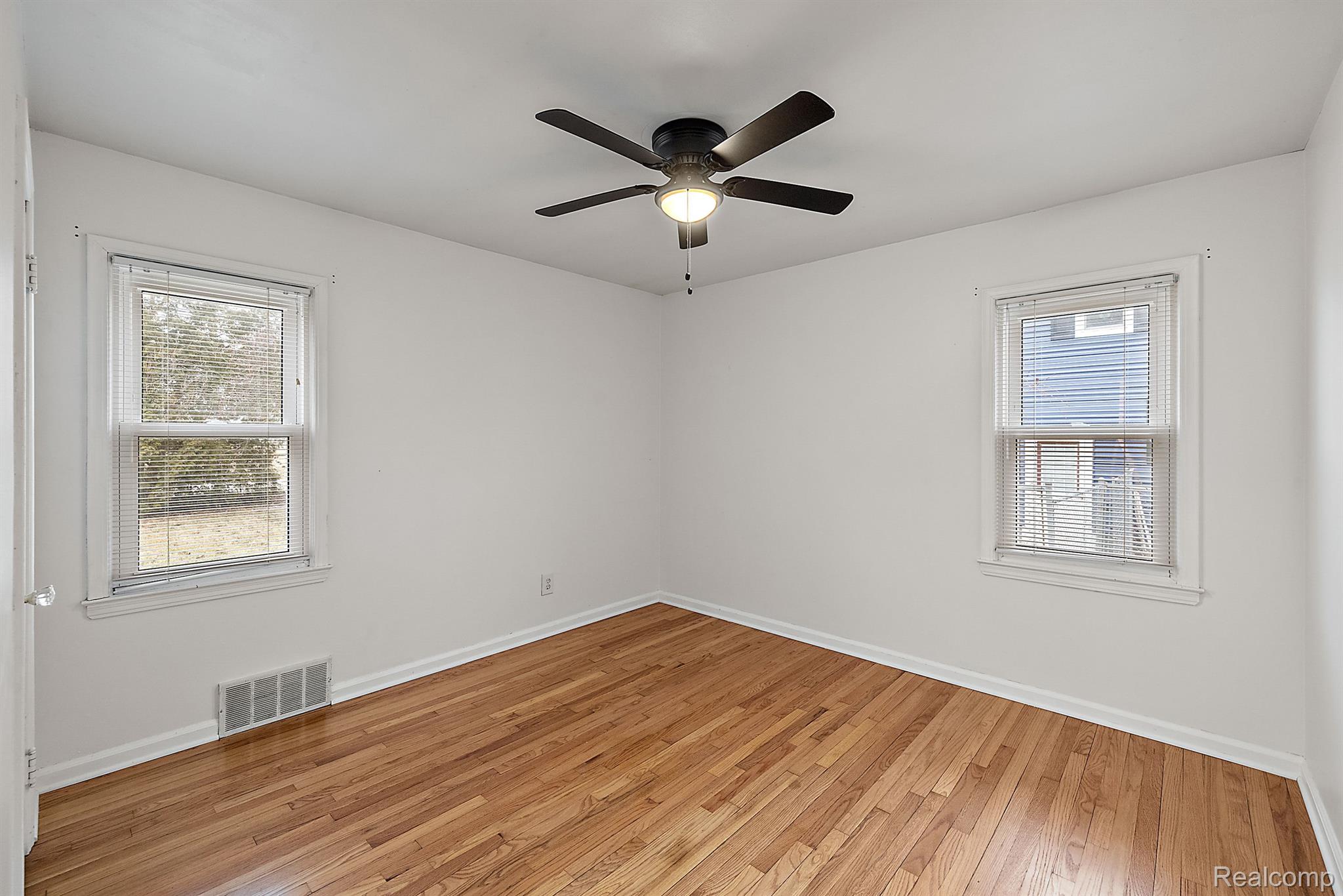 1228 W Windemere Avenue