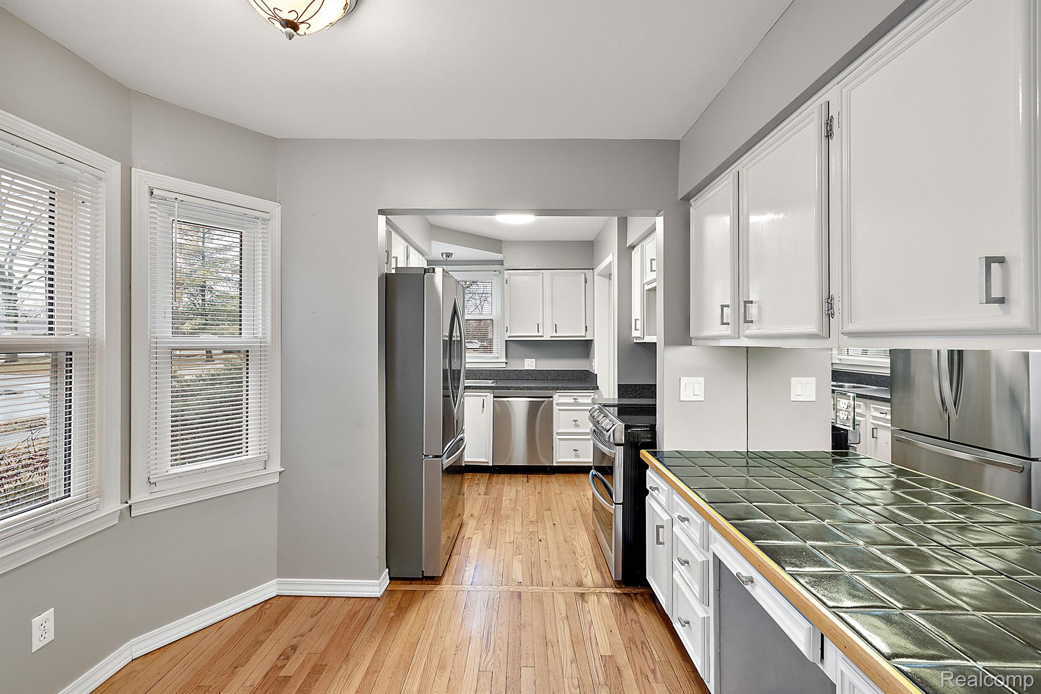 1228 W Windemere Avenue