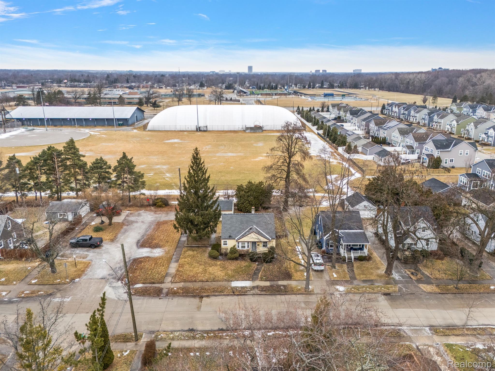 1228 W Windemere Avenue