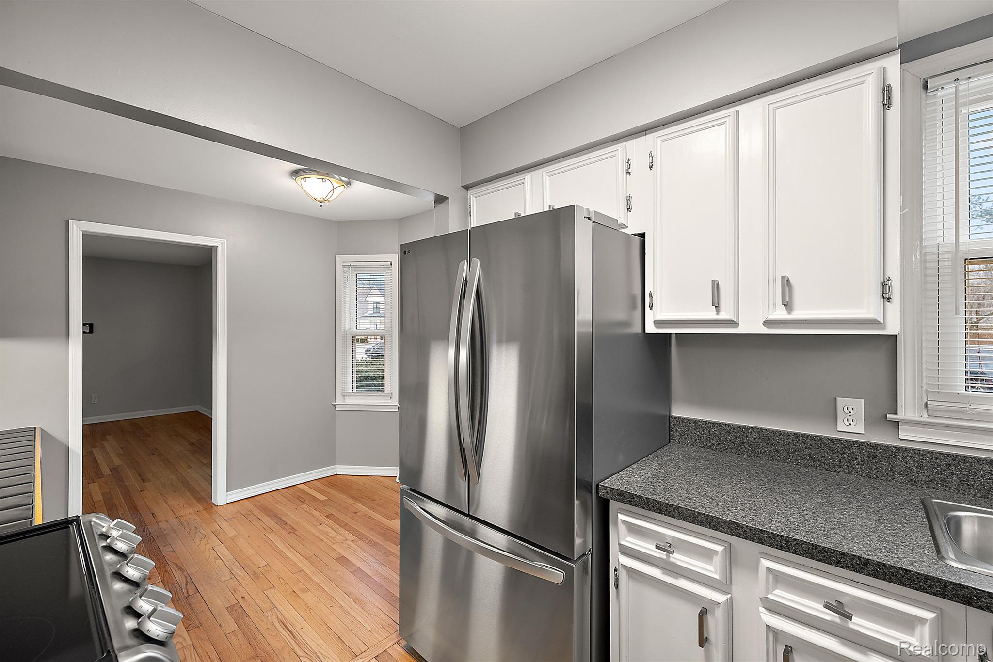 1228 W Windemere Avenue