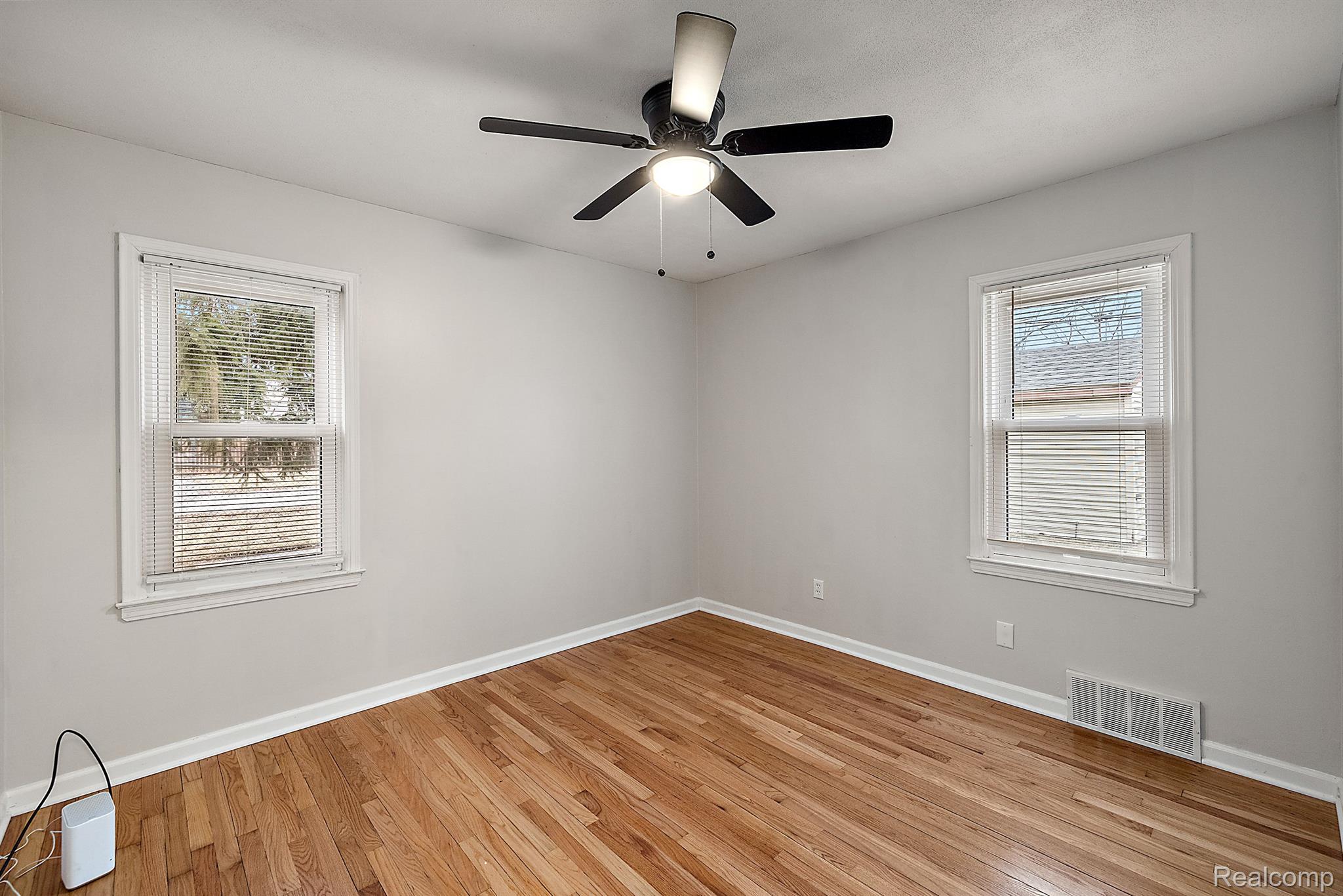 1228 W Windemere Avenue