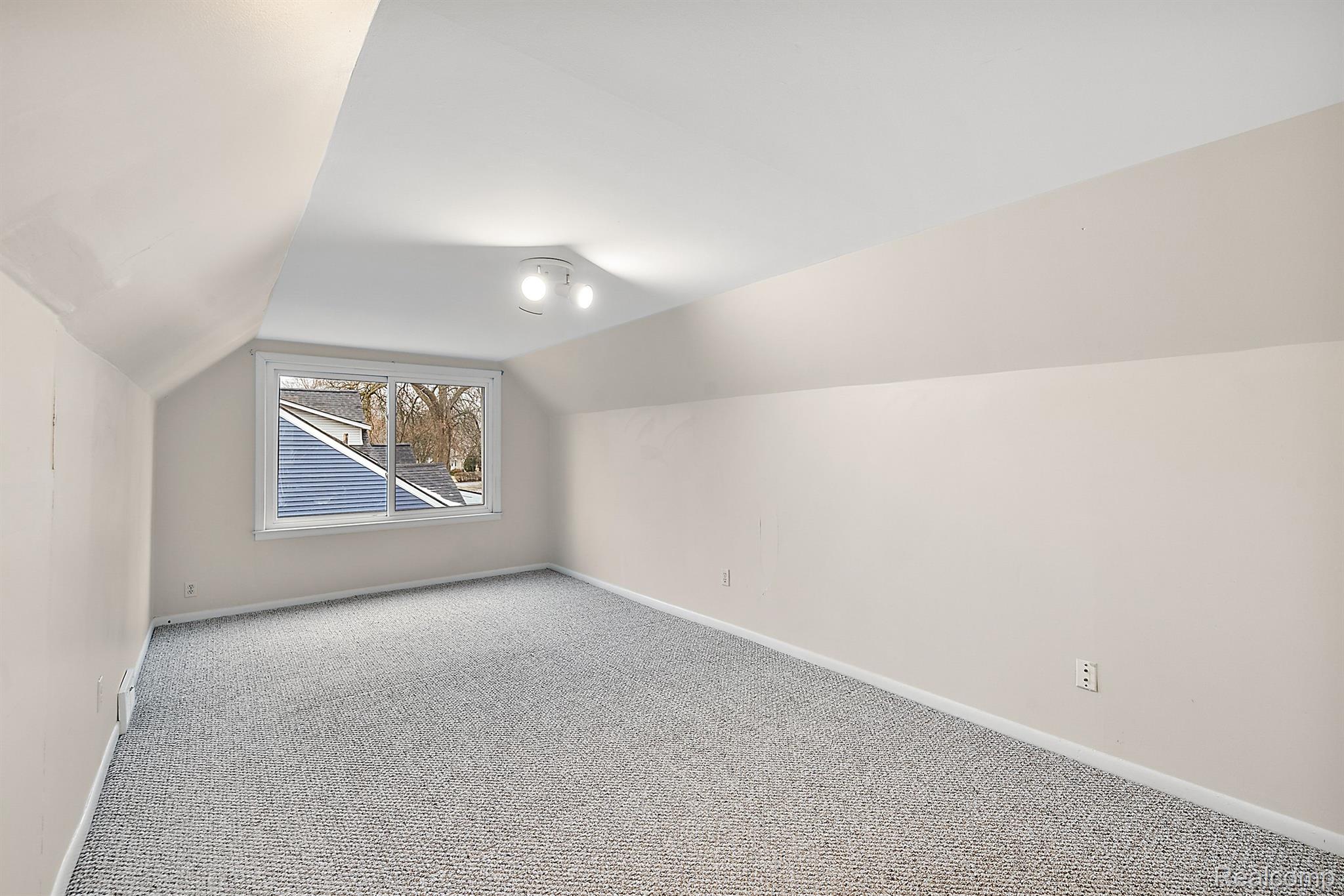 1228 W Windemere Avenue