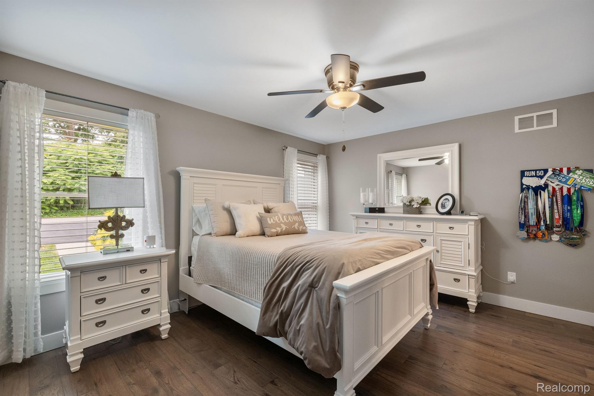 2087 Dunwoodie Court