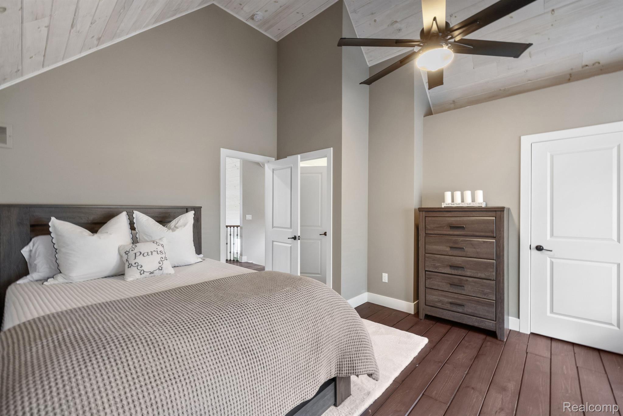 2087 Dunwoodie Court