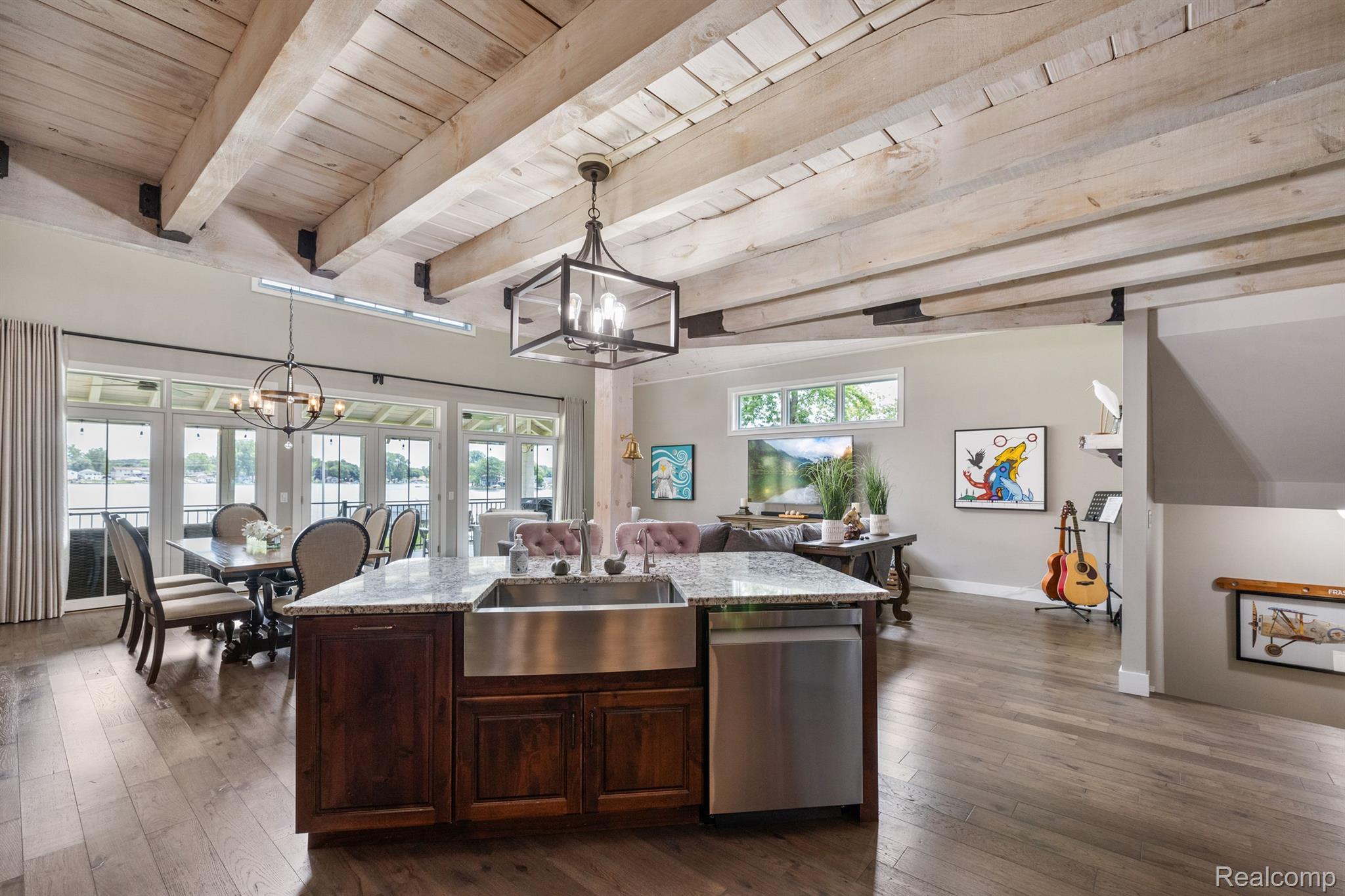 2087 Dunwoodie Court