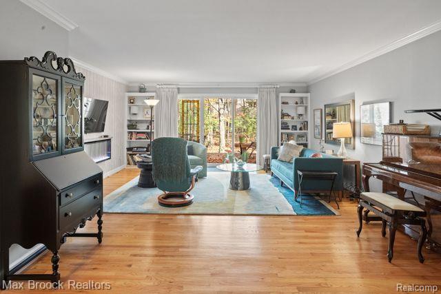 1173 GLENPOINTE Court