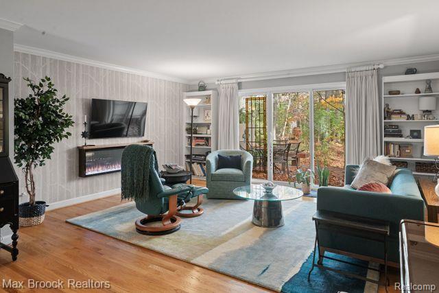 1173 GLENPOINTE Court