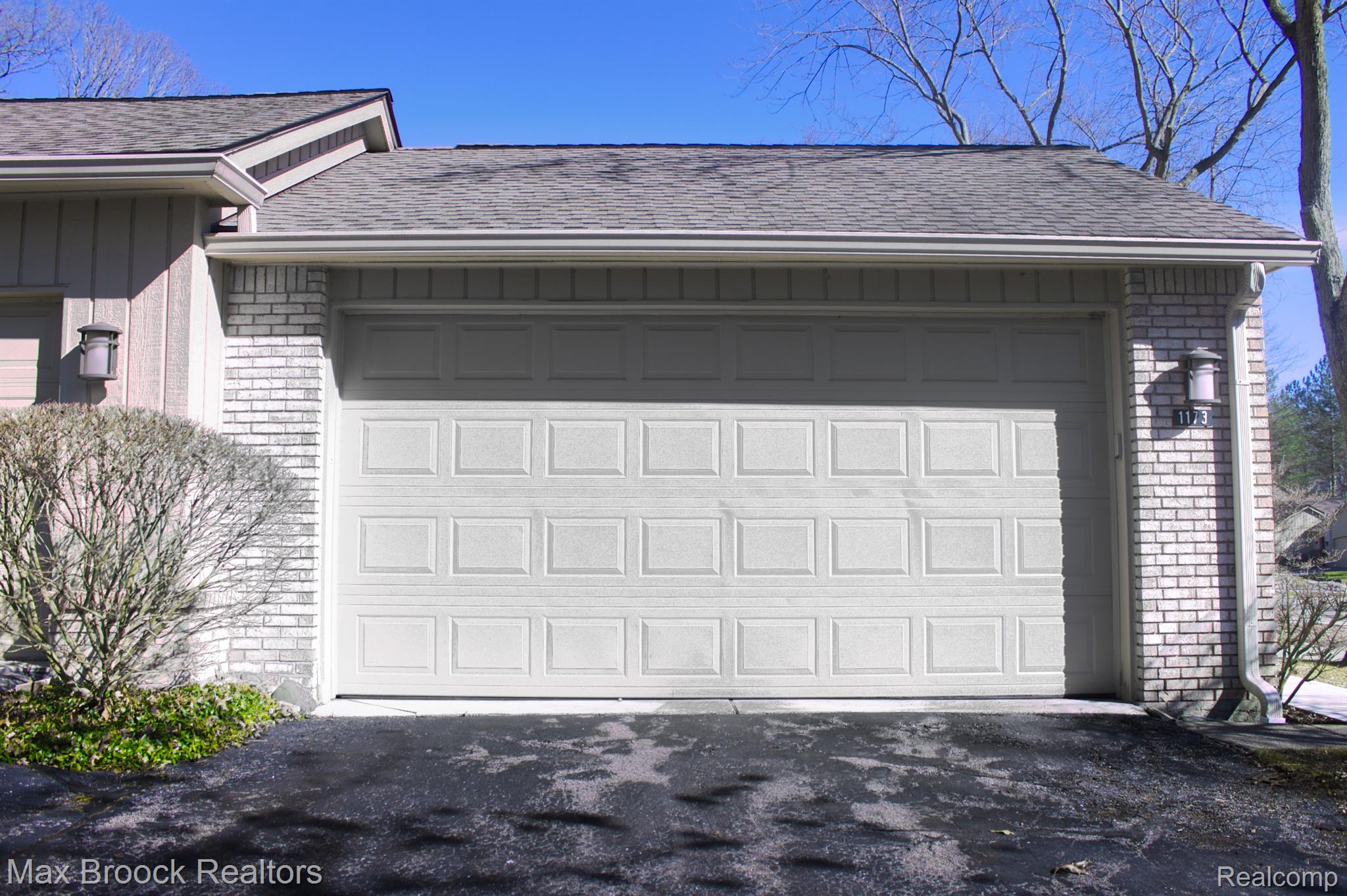 1173 GLENPOINTE Court